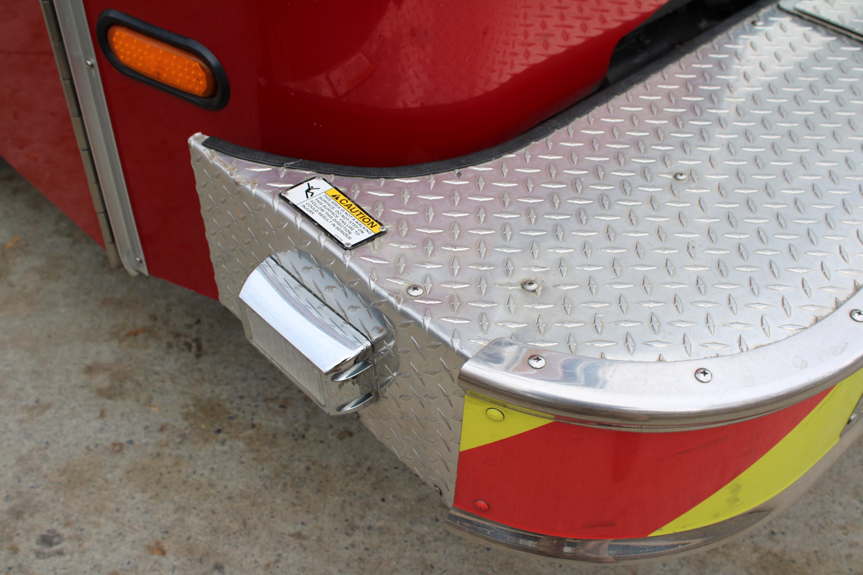 2003 E-One Engine - image 10