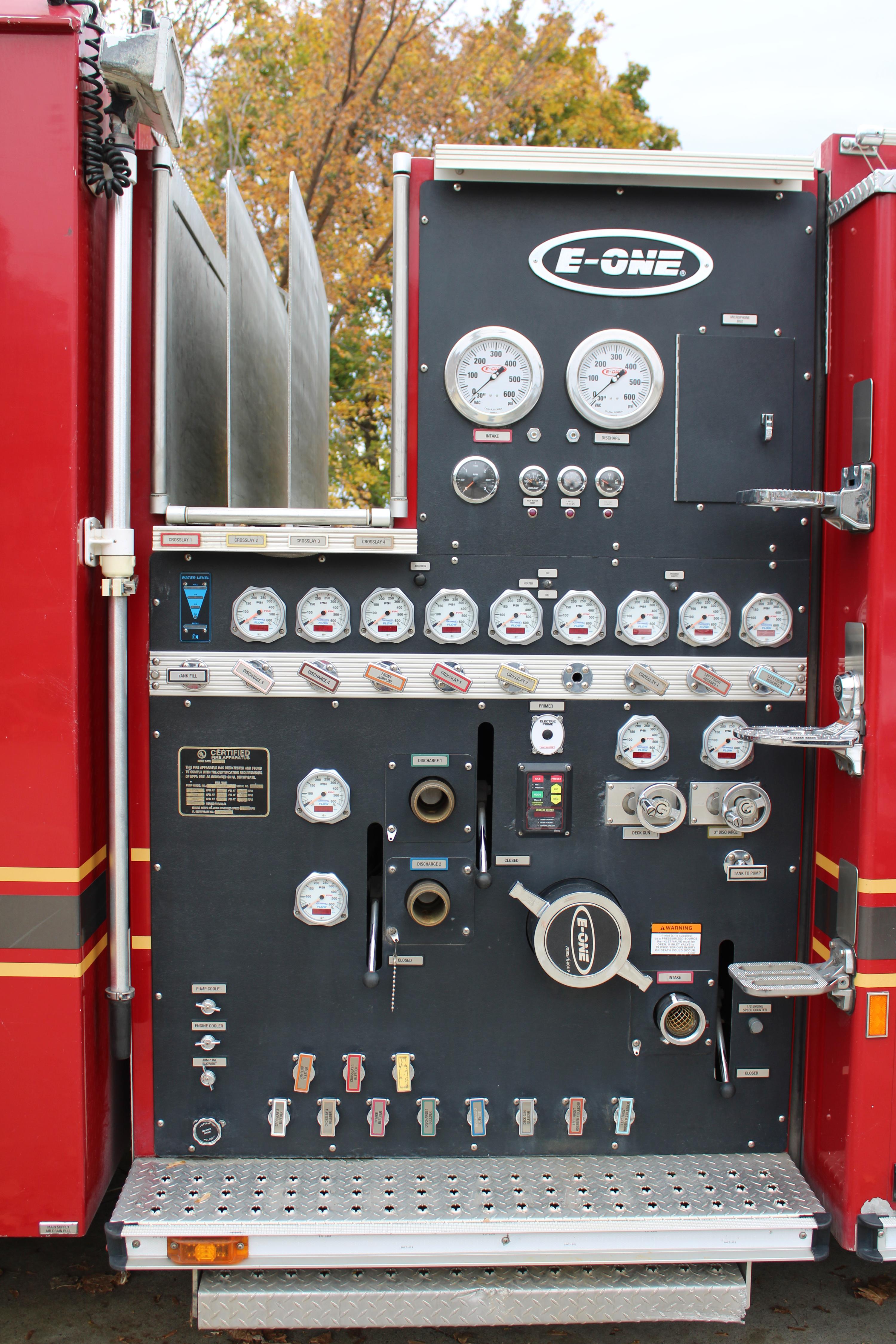 2003 E-One Engine - image 6