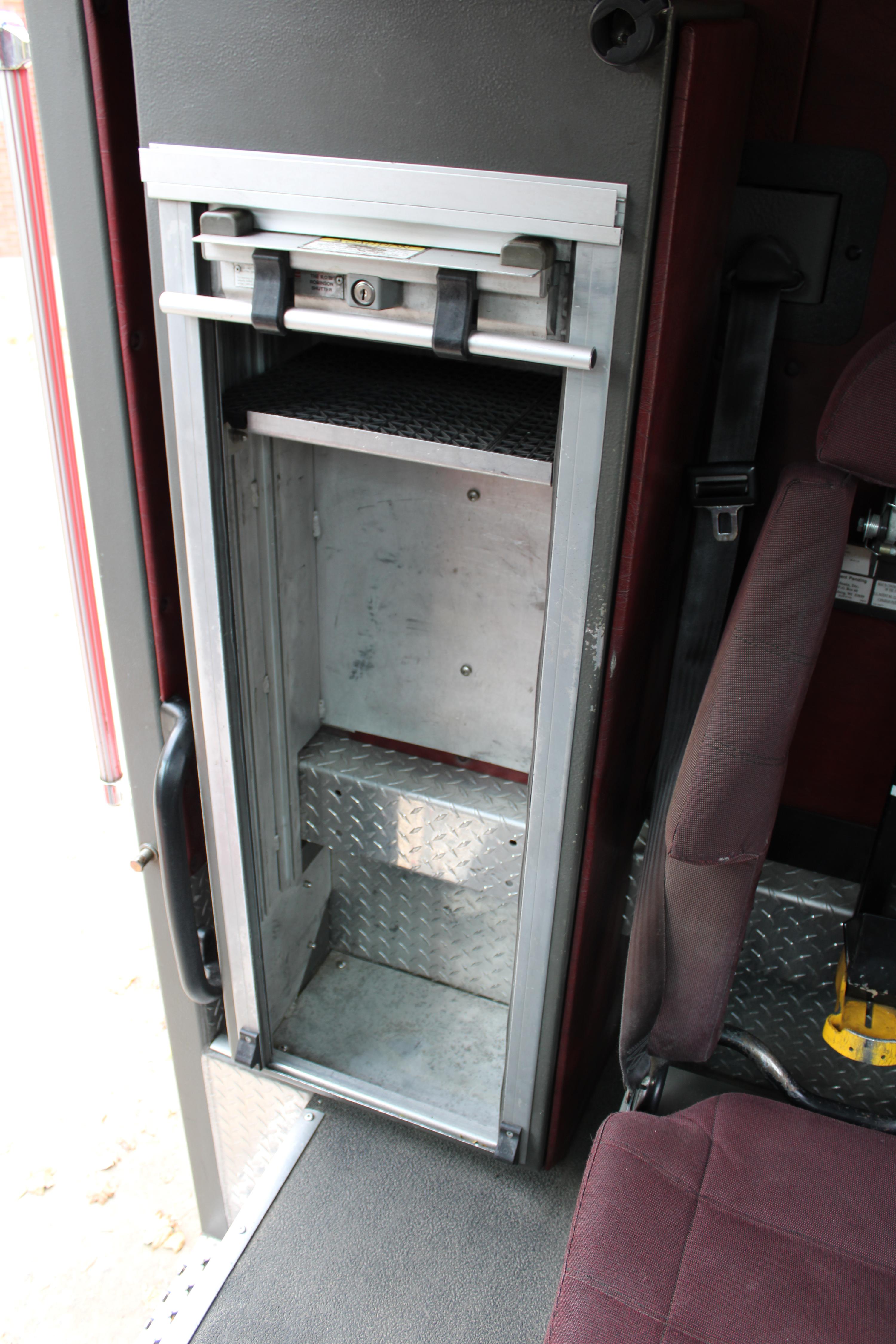 2003 E-One Engine - image 18