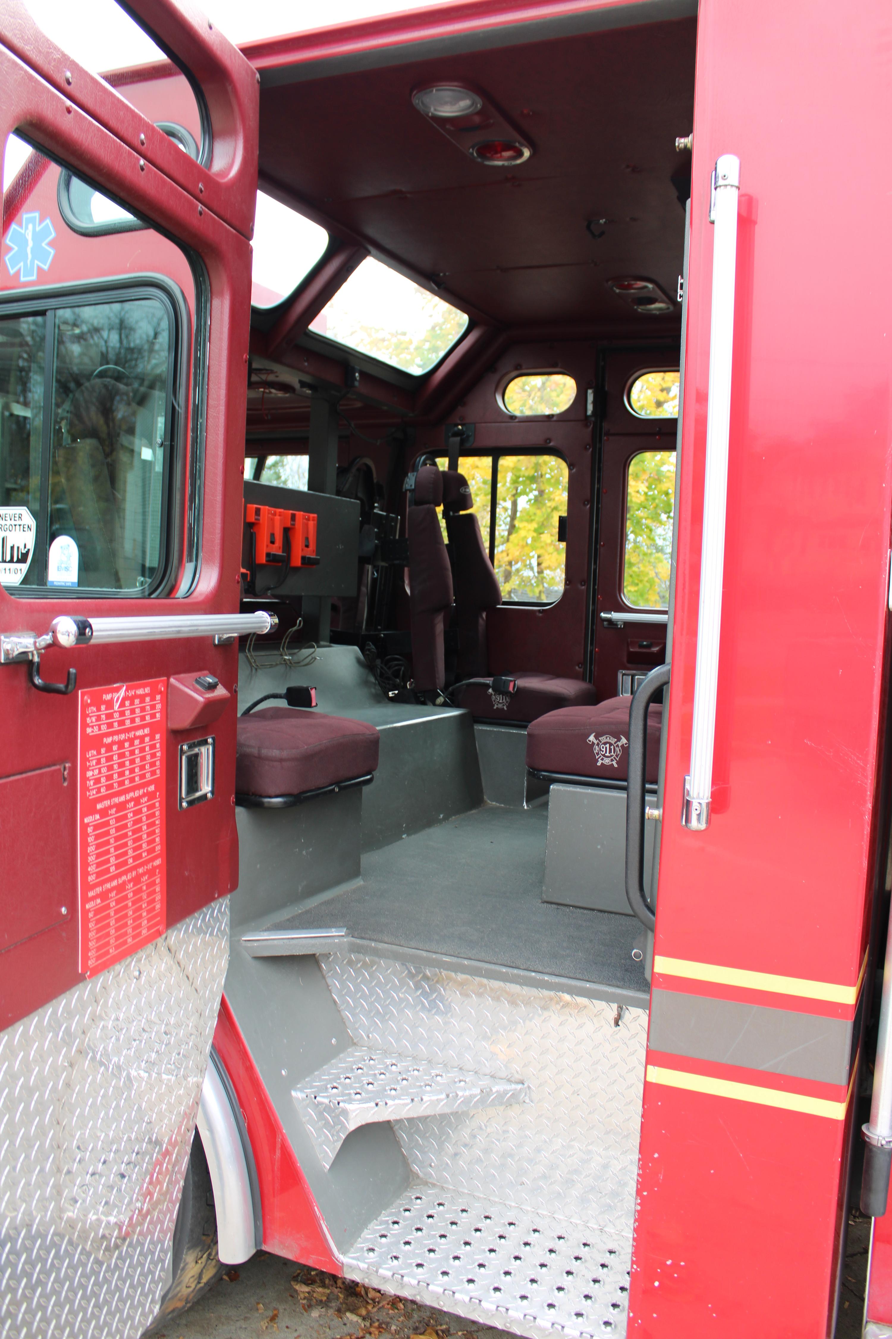 2003 E-One Engine - image 23