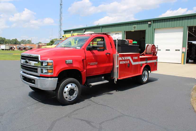 2021 Chevrolet Silverado 5500 4x4 Brush Truck — photo 5