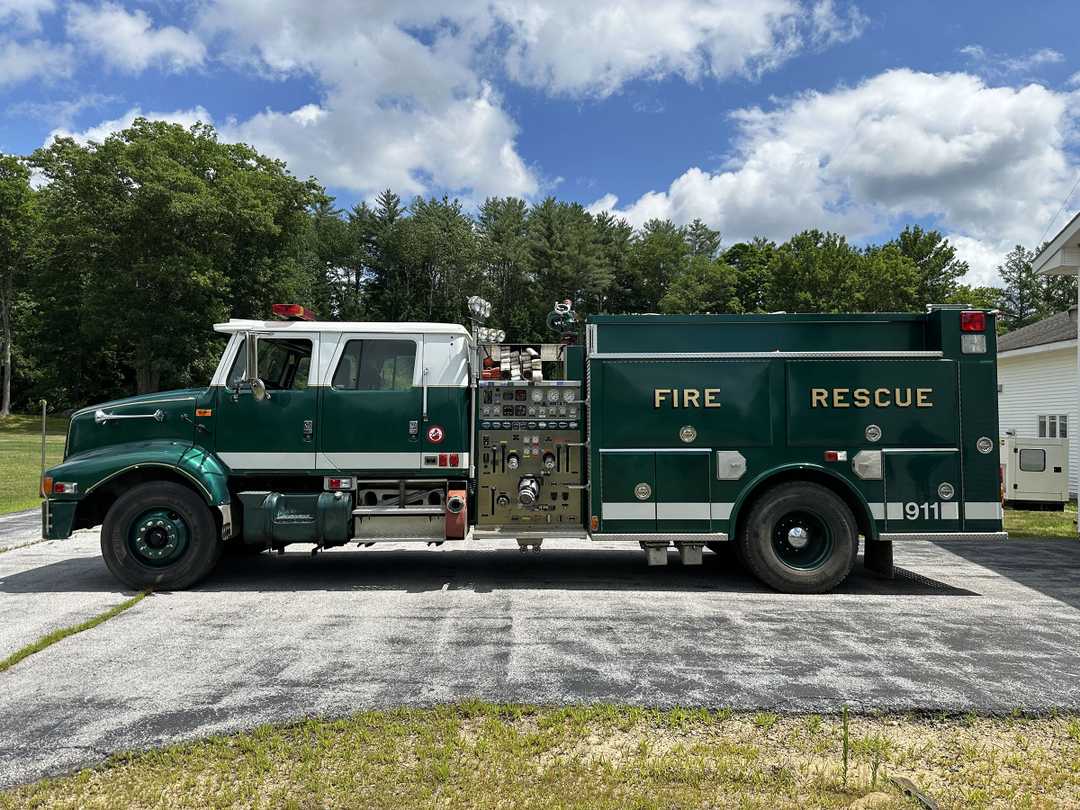 2000 Valley Fire International Commercial Pumper