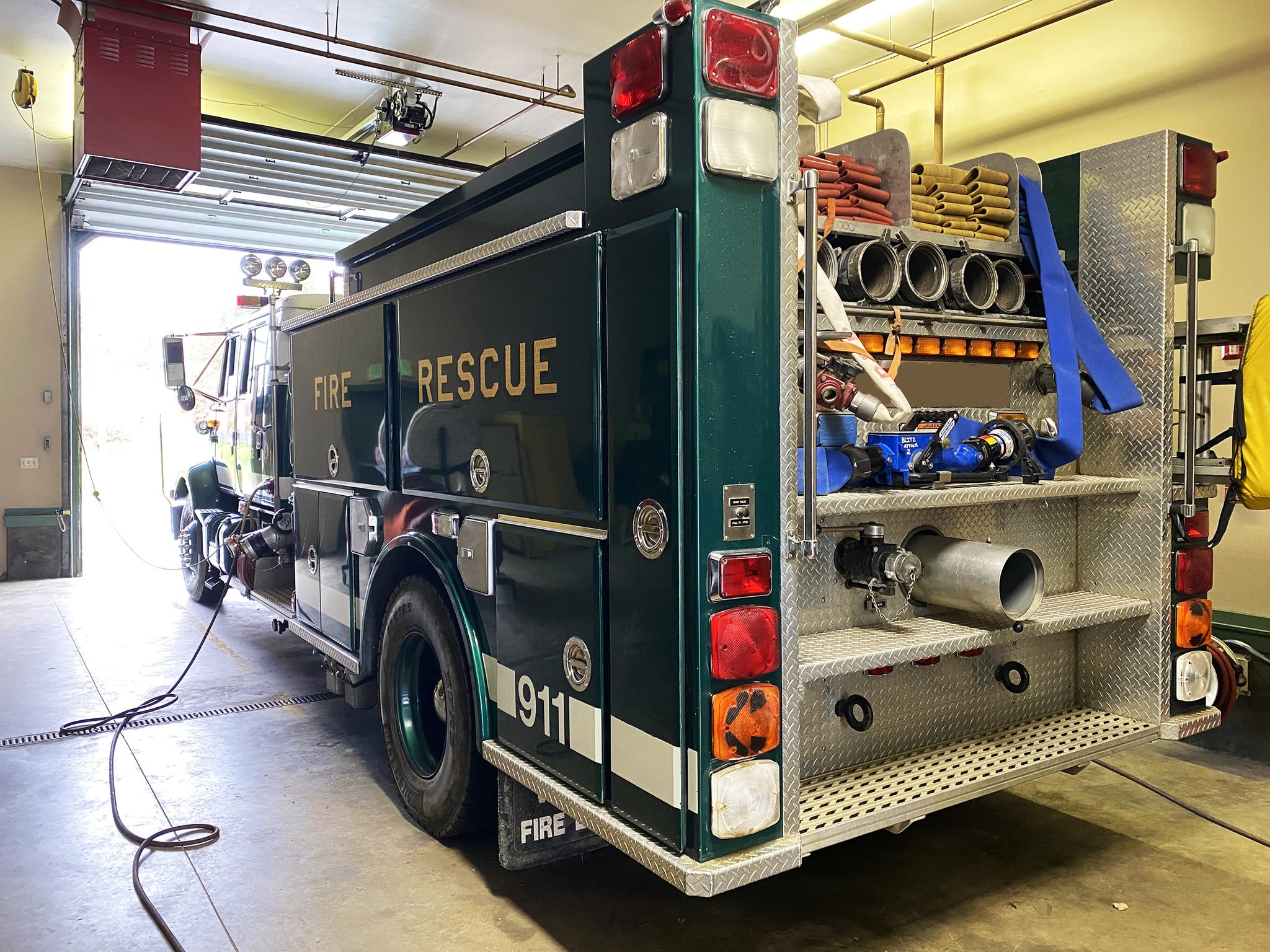 2000 Valley Fire International Commercial Pumper - image 5