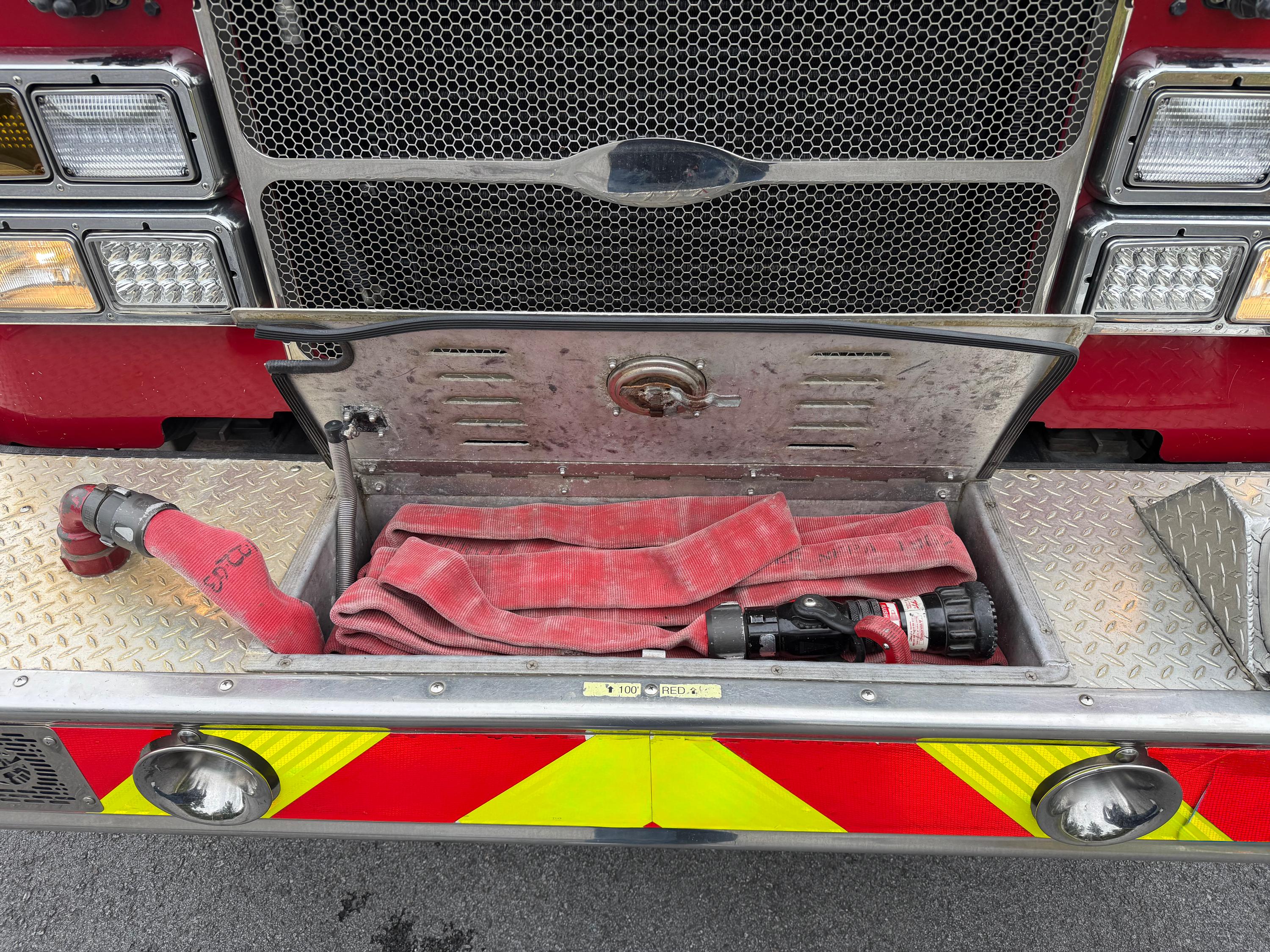 2005 E-One Cyclone II Pumper - image 24