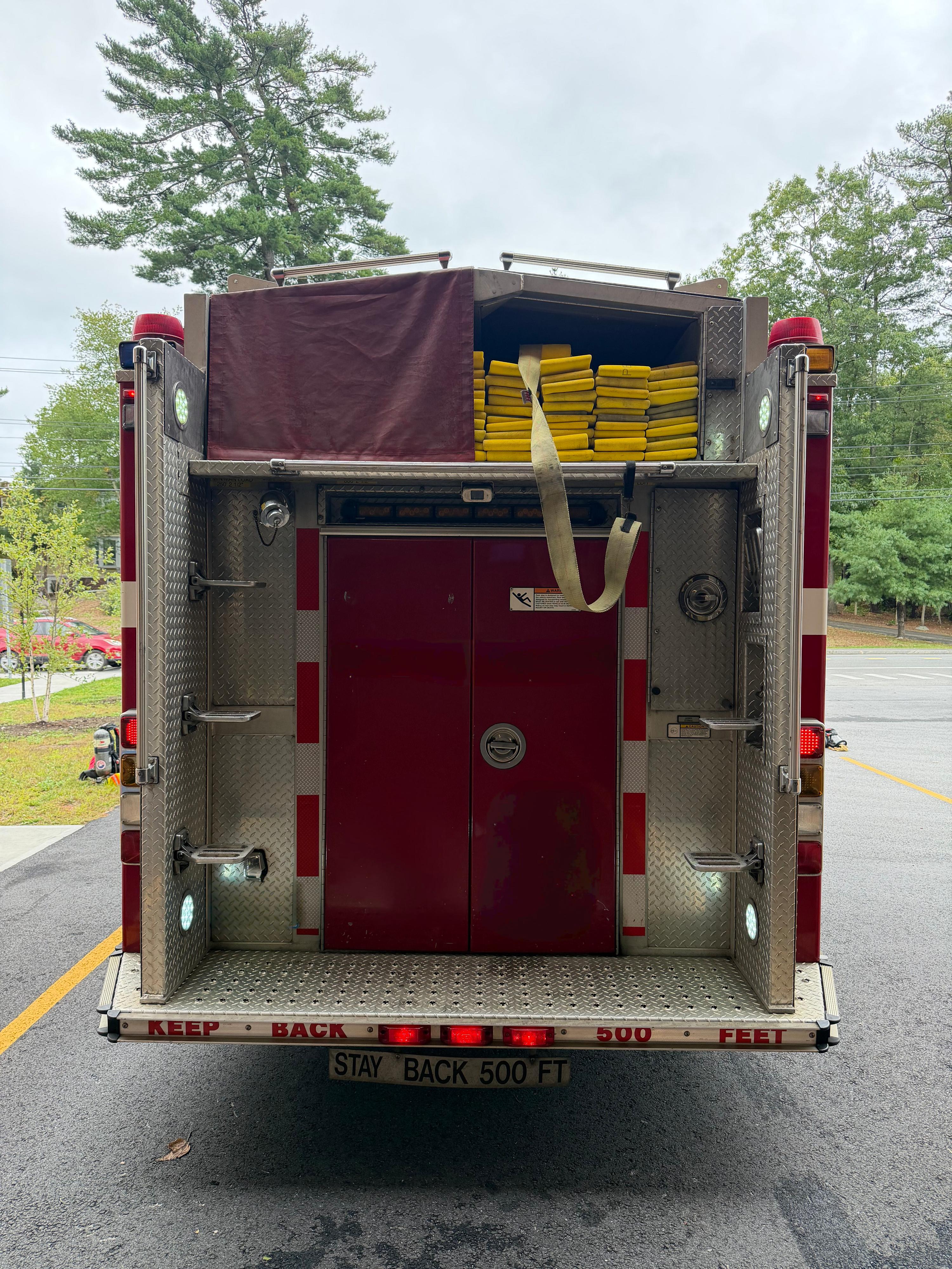2005 E-One Cyclone II Pumper - image 10