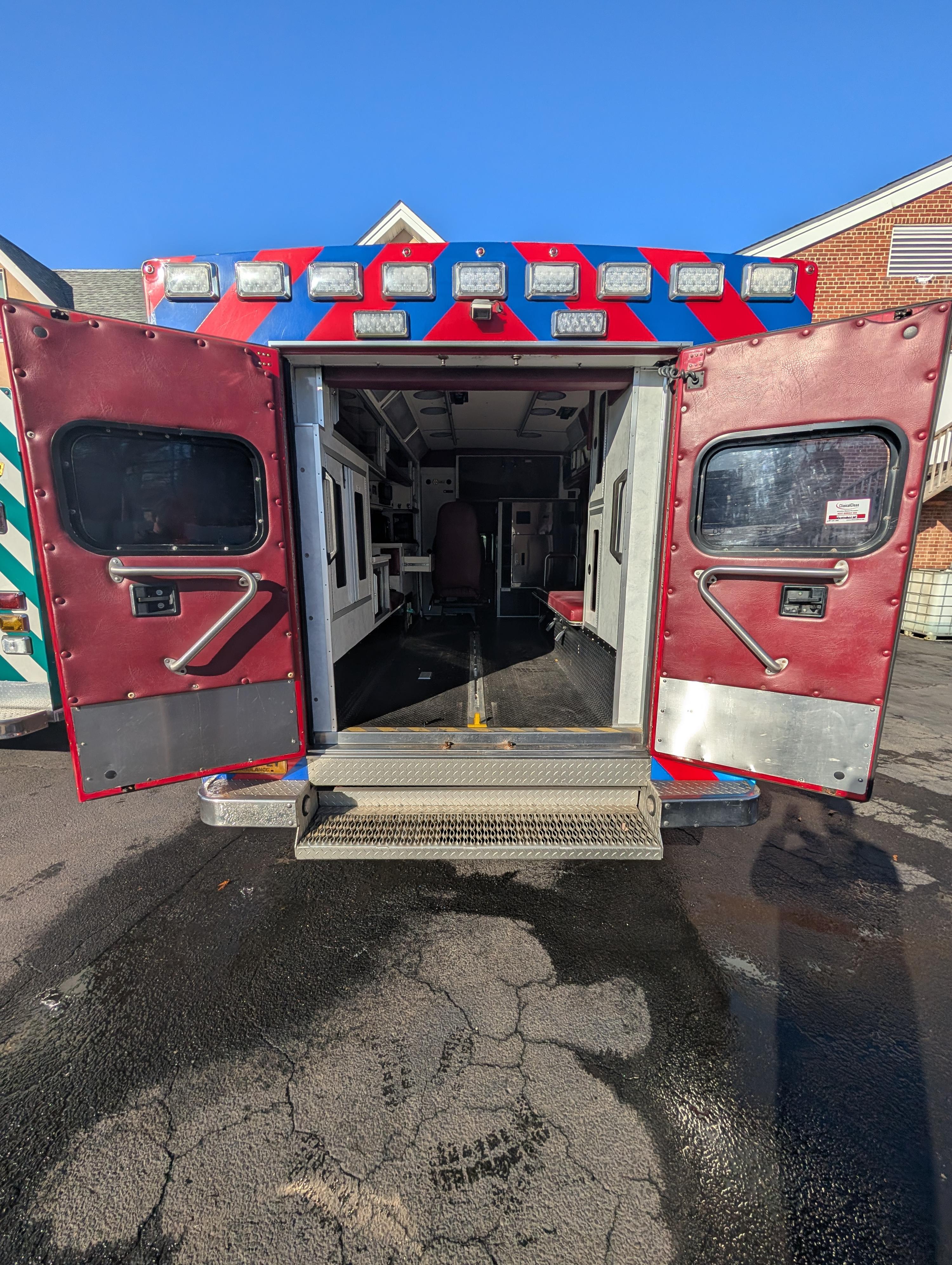 2015 Braun Ford Type I Ambulance - image 8