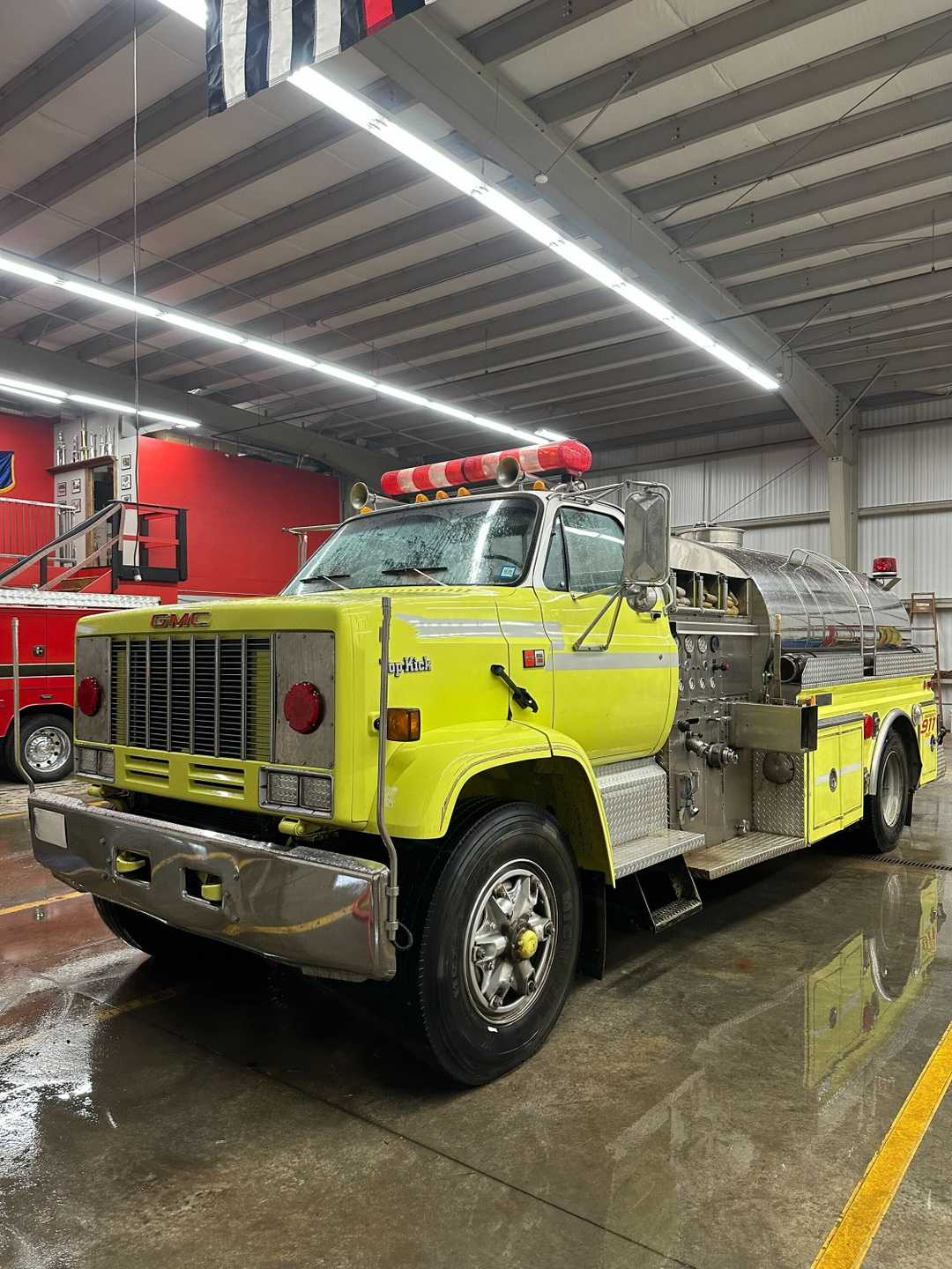 1988 GMC 1800 Gallon Tanker