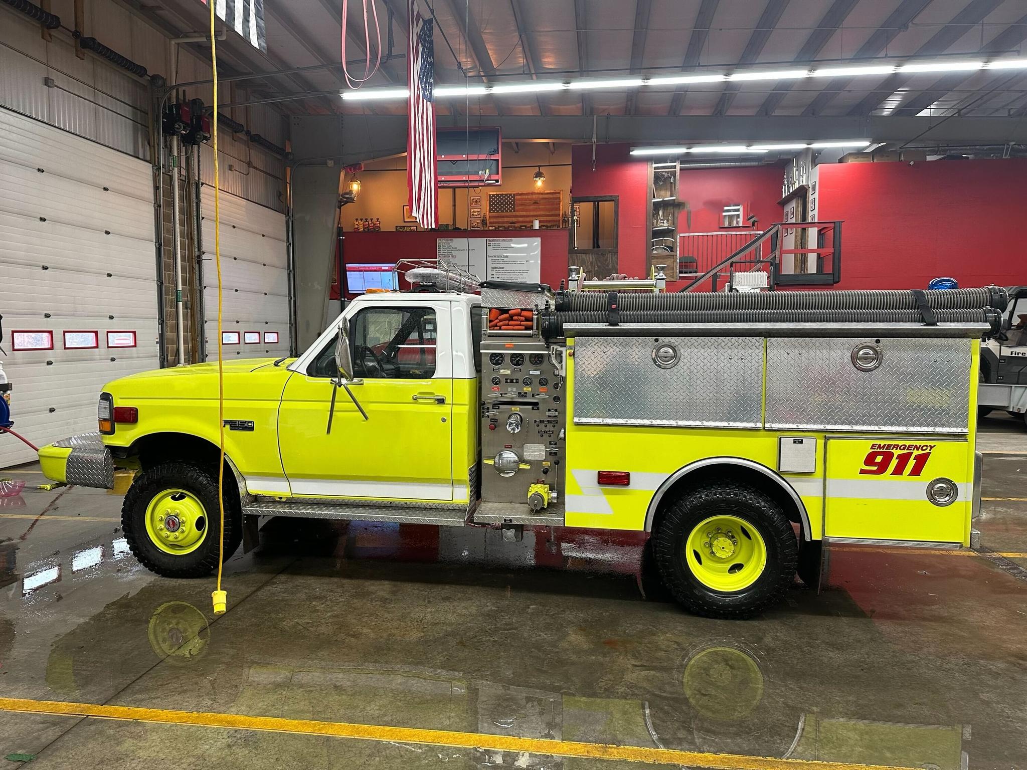 1992 Ford F350 - image 1