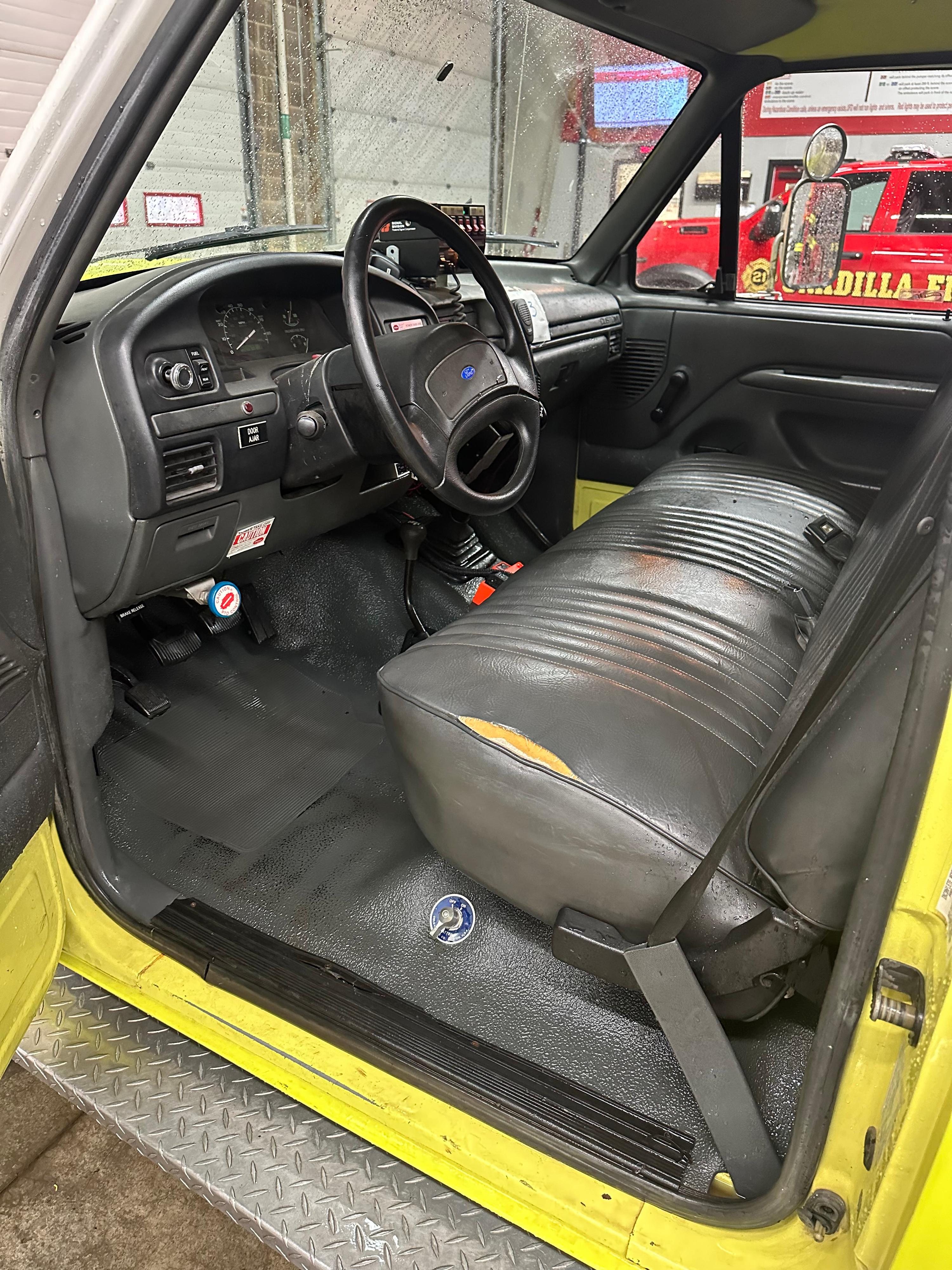 1992 Ford F350 - image 7