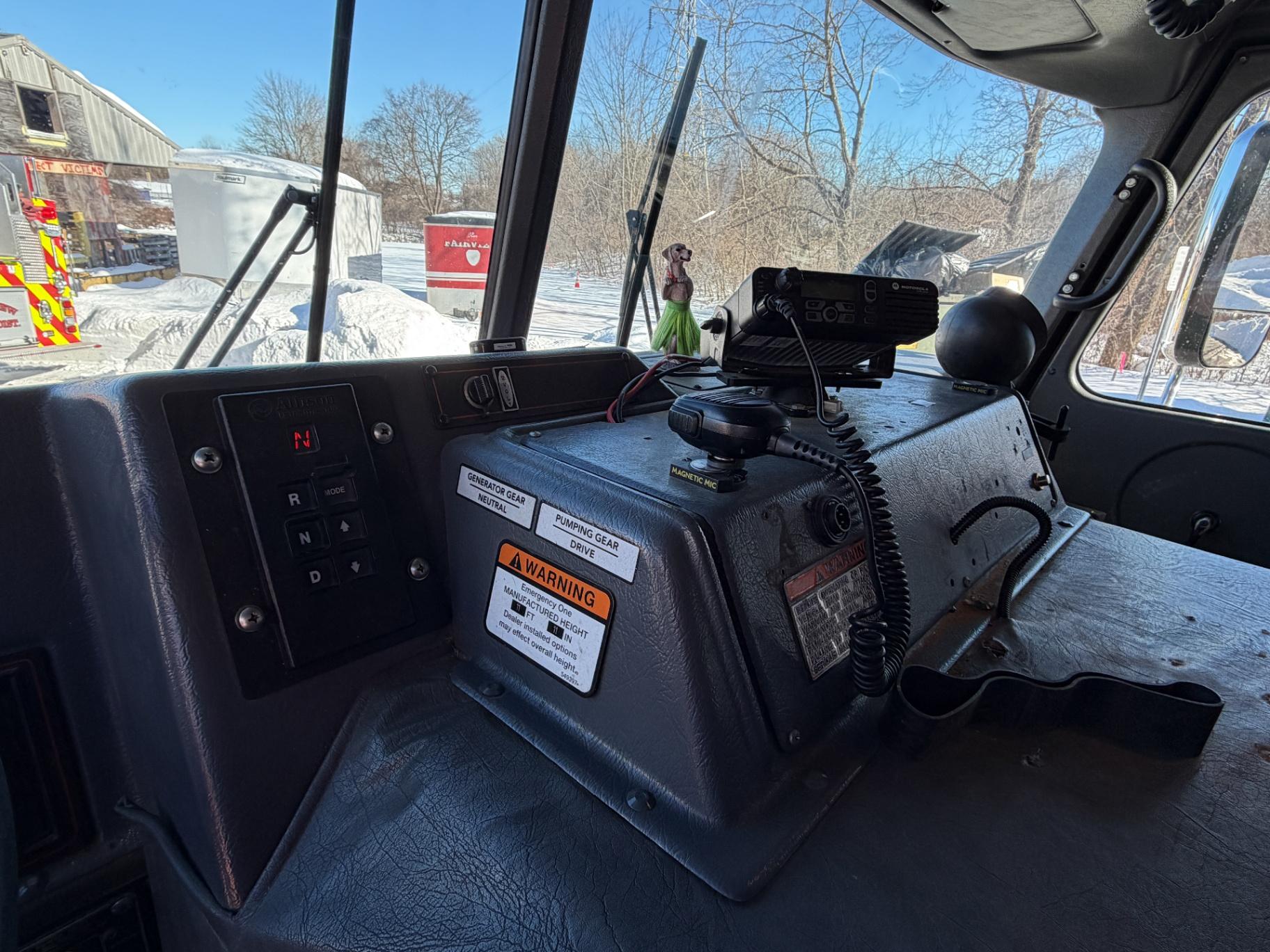 2001 E-One HP-100 100' Quint - image 47