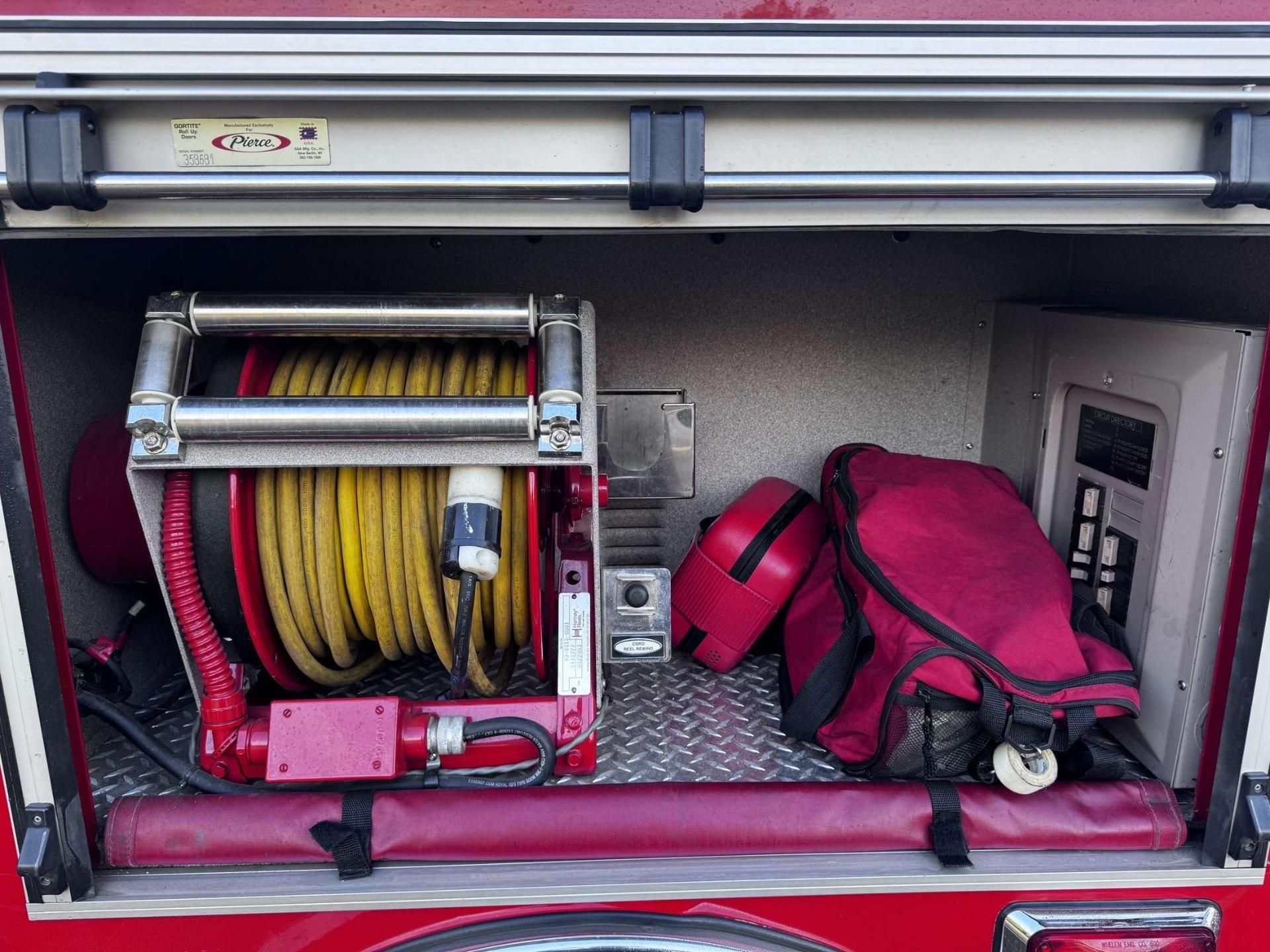 2004 Ford Mini Pumper - image 10