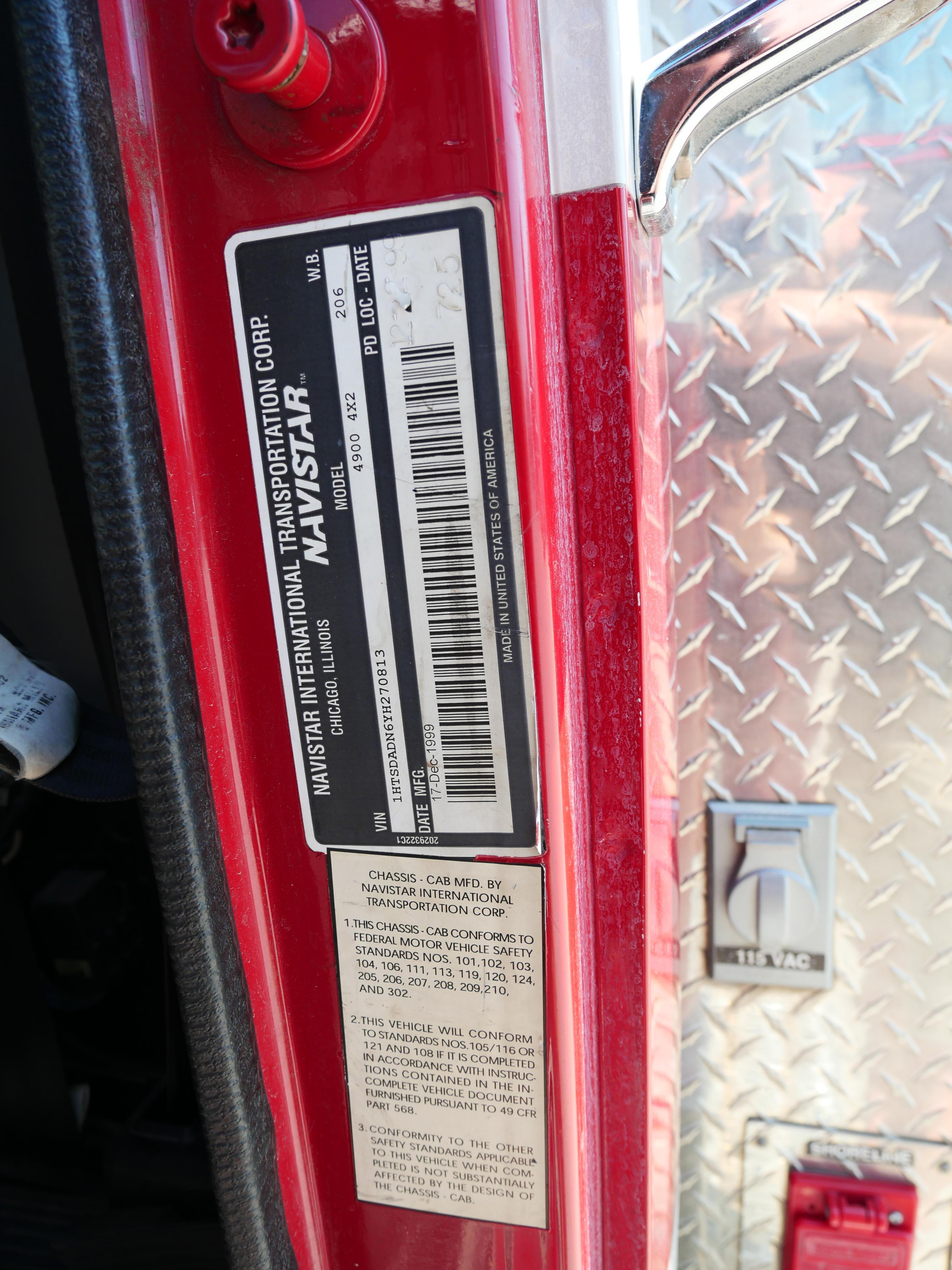 2000 International Heavy Rescue - image 50