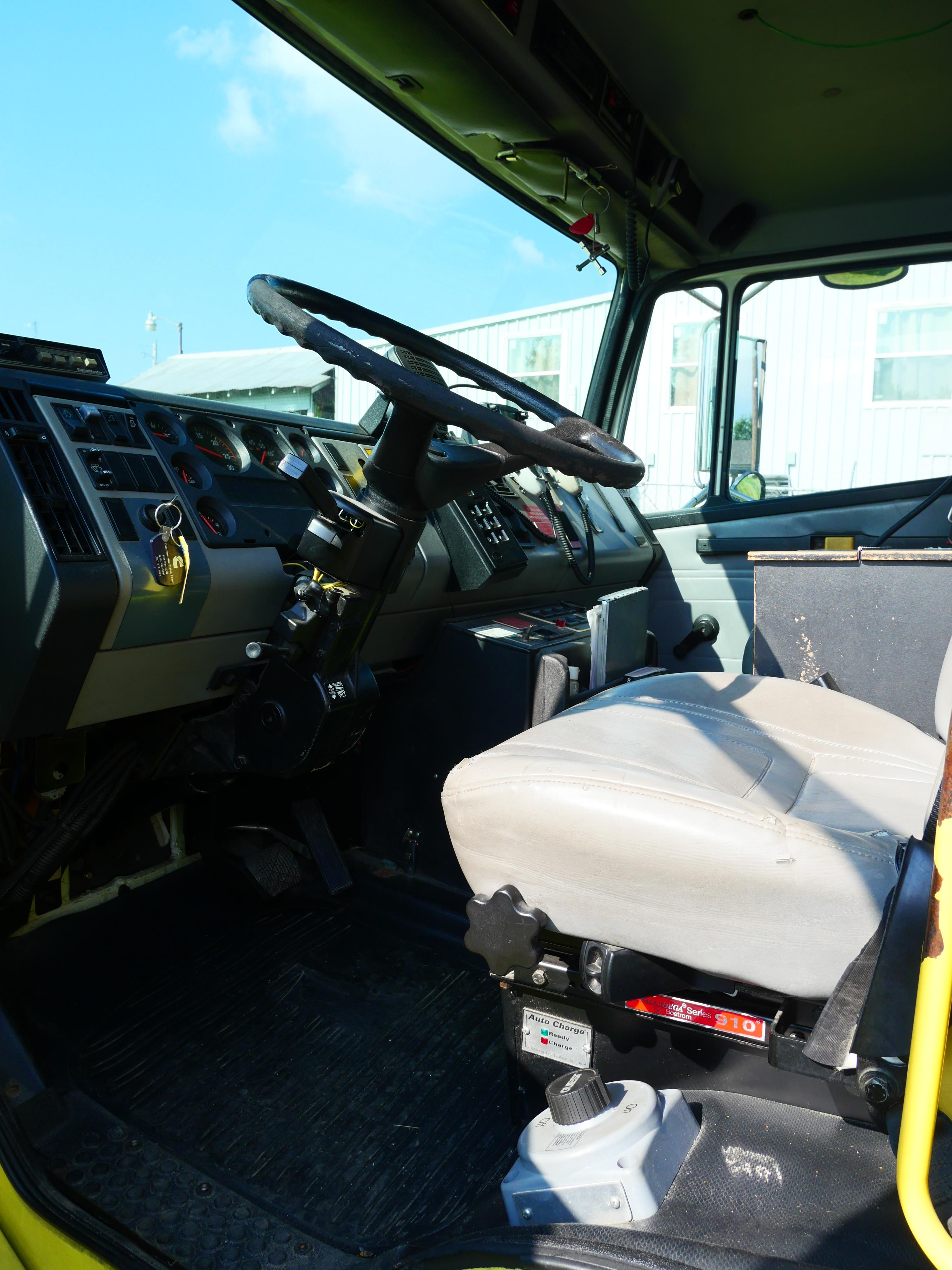 1998 Freightliner Heavy Rescue - image 9