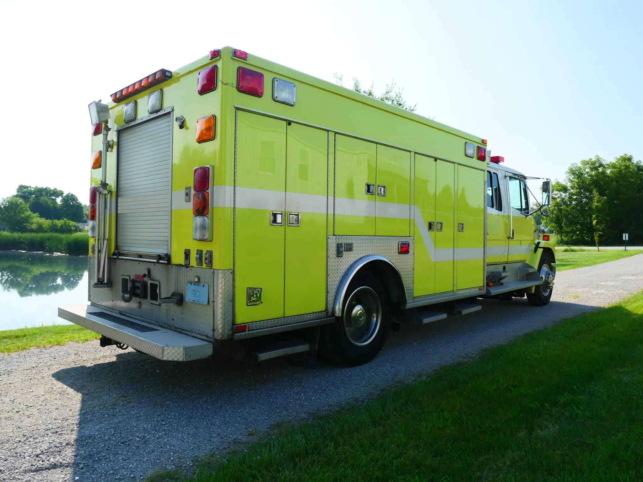 1998 Freightliner Heavy Rescue - image 5