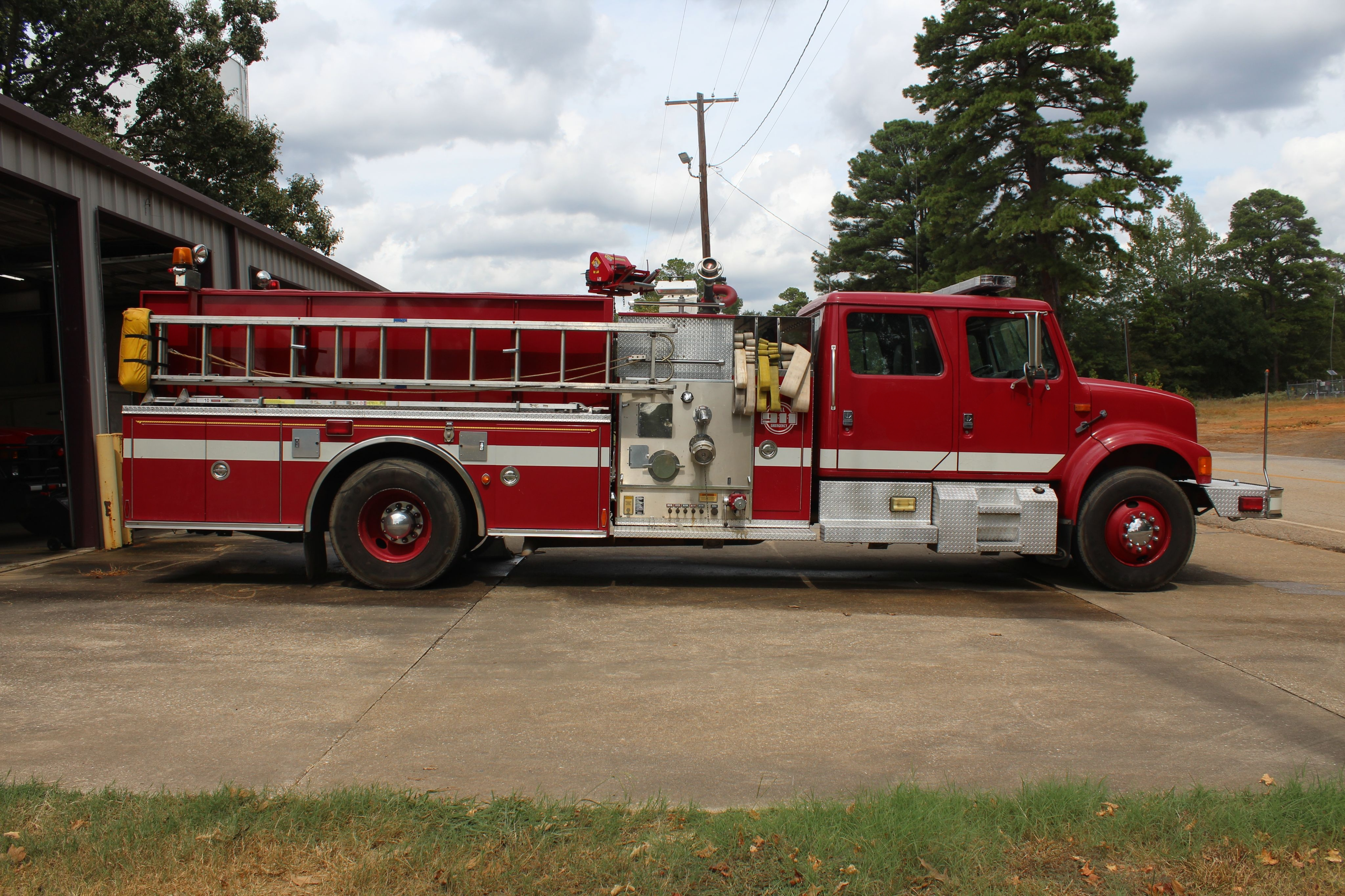 1996 Pierce International Pumper - image 2