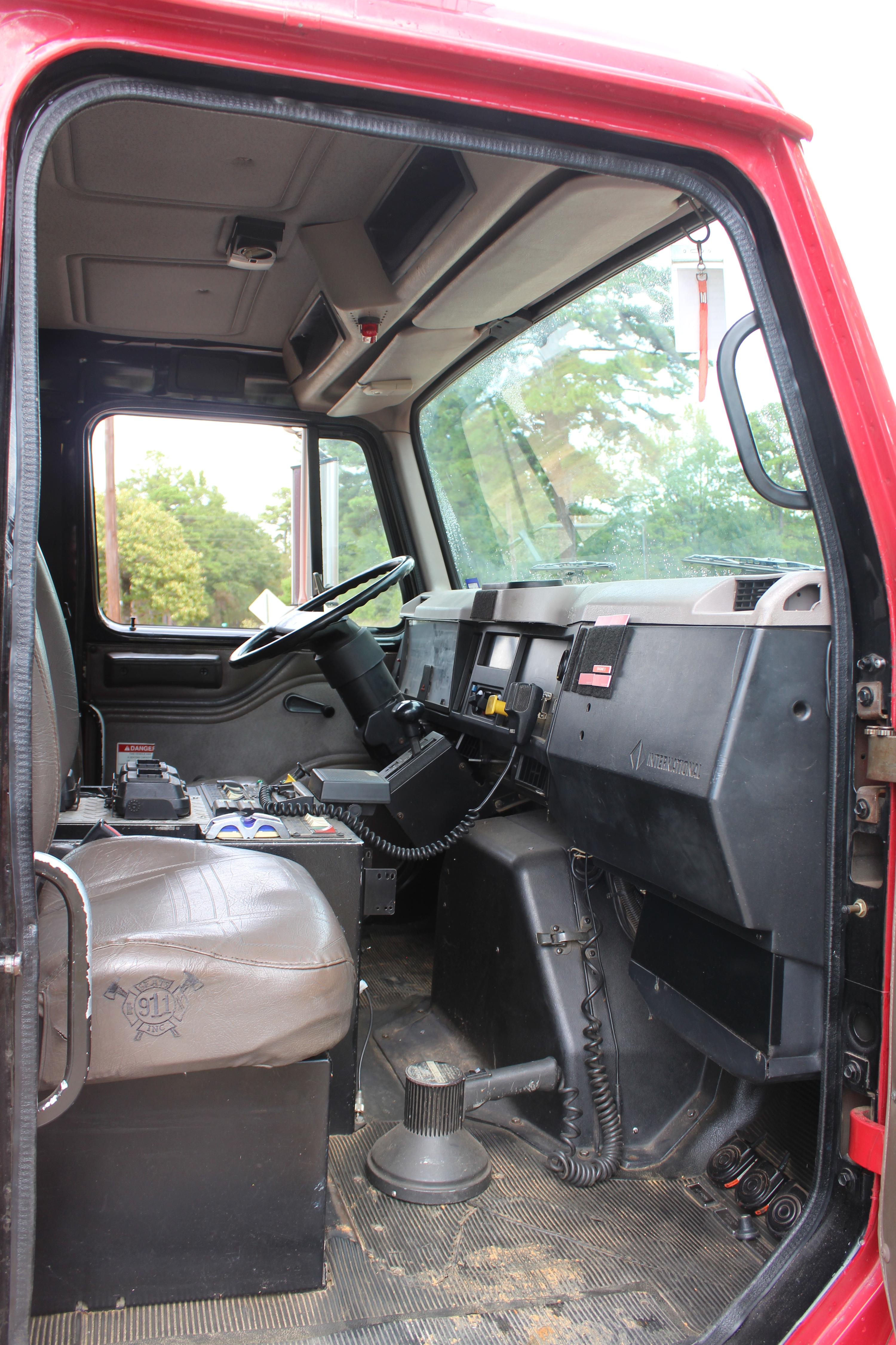 1996 Pierce International Pumper - image 7
