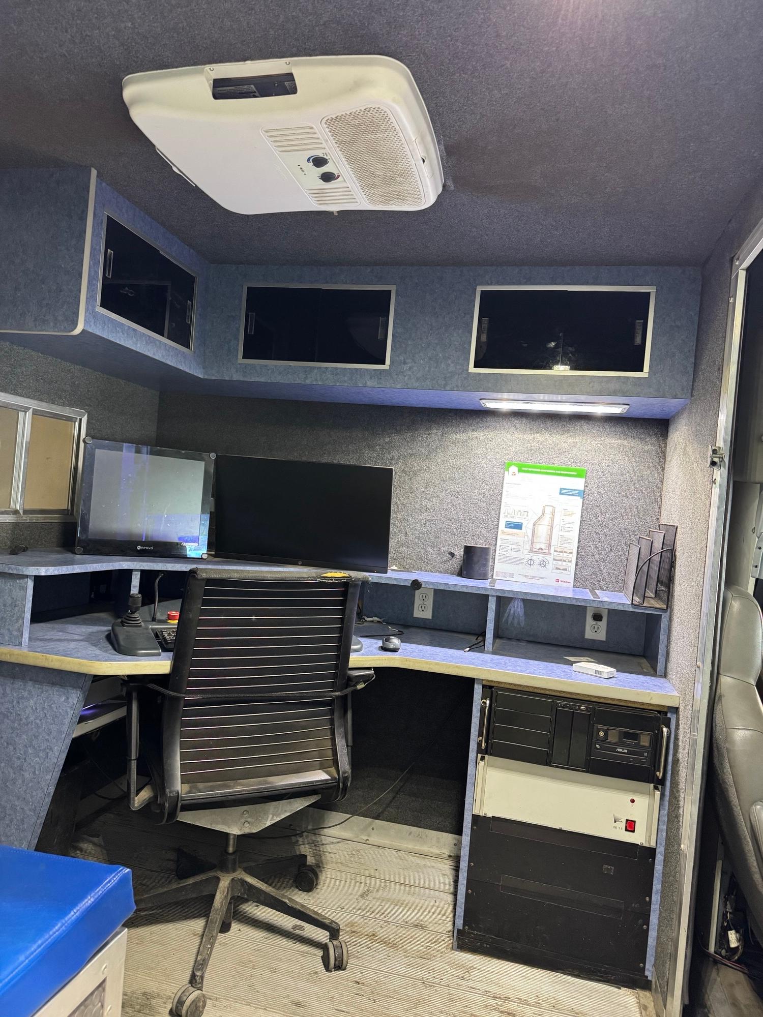 2011 Ford Cutvan Ibak Camera Inspection Truck - image 3