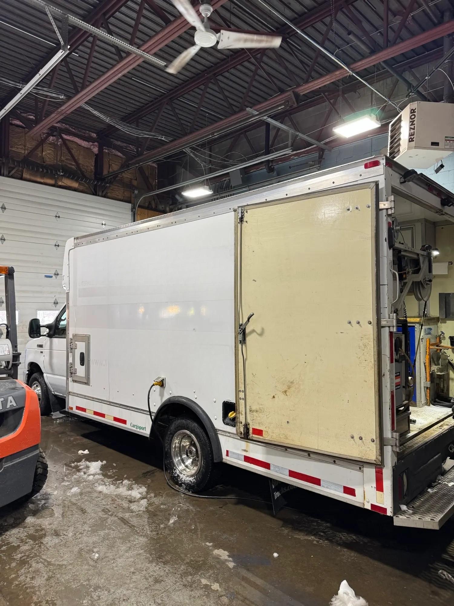2011 Ford Cutvan Ibak Camera Inspection Truck - image 9