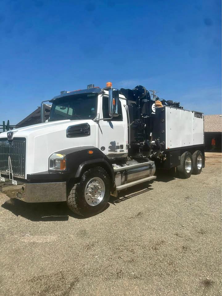 2021 Western Star 4700SF Foremost Rival T7 Hydrovac - image 1