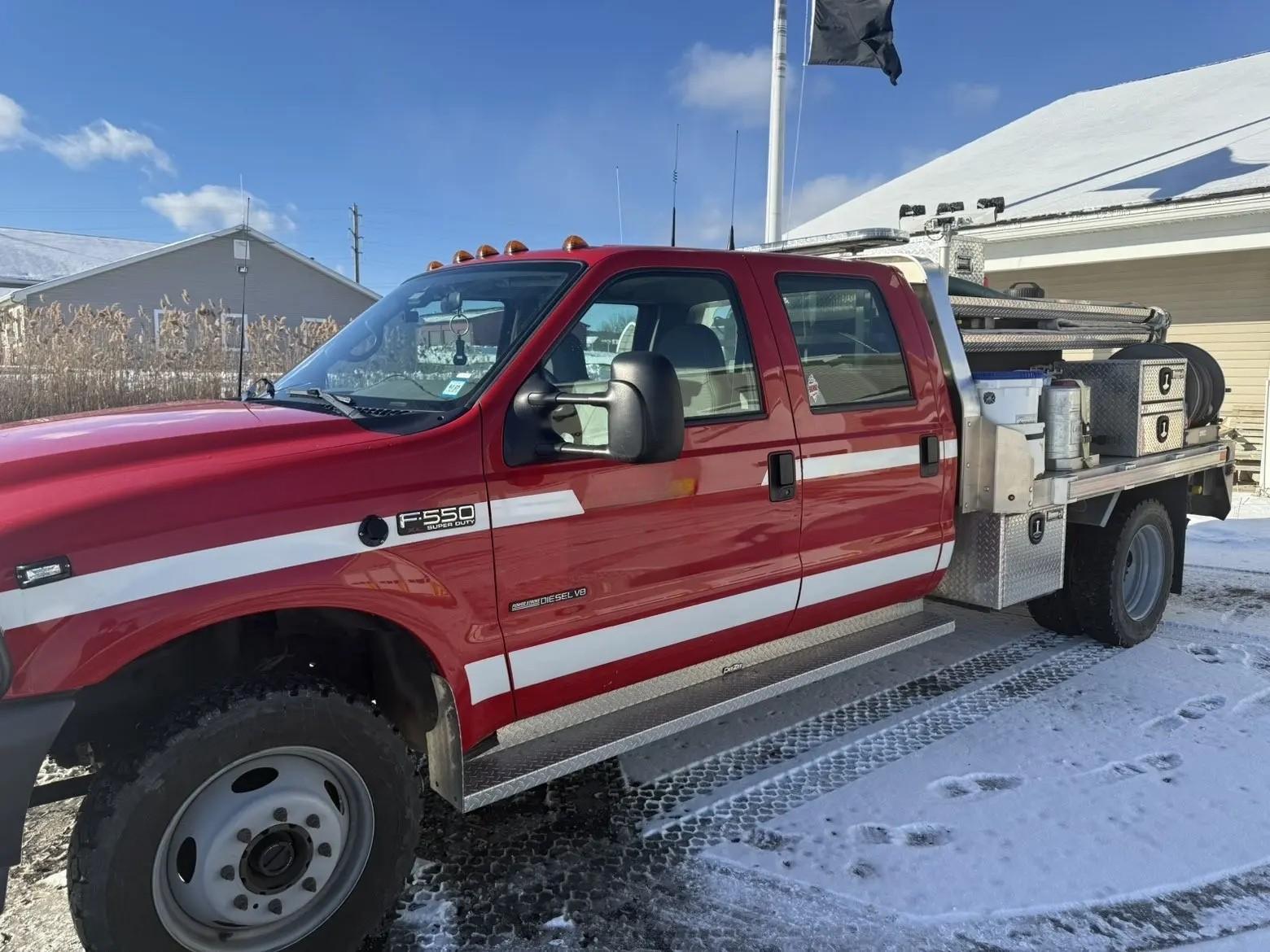 2001 Ford 4x4 Brush Truck - image 3