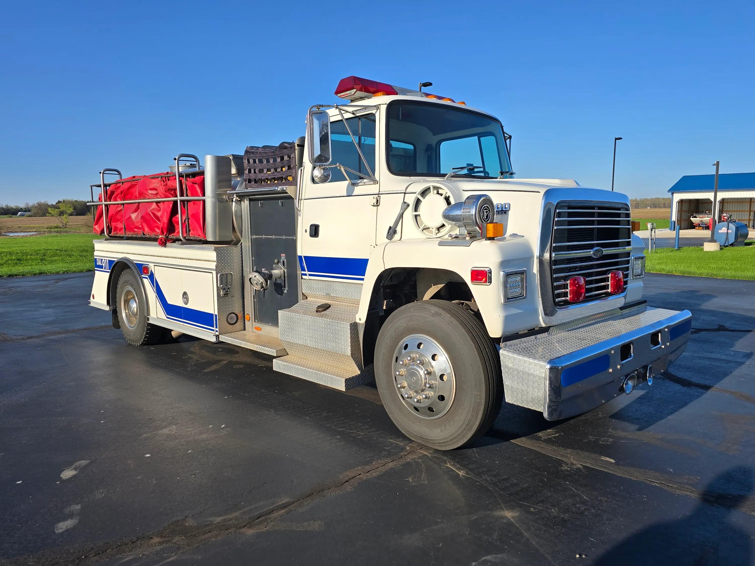 1993 Ford L8000 Pumper Tanker - image 17