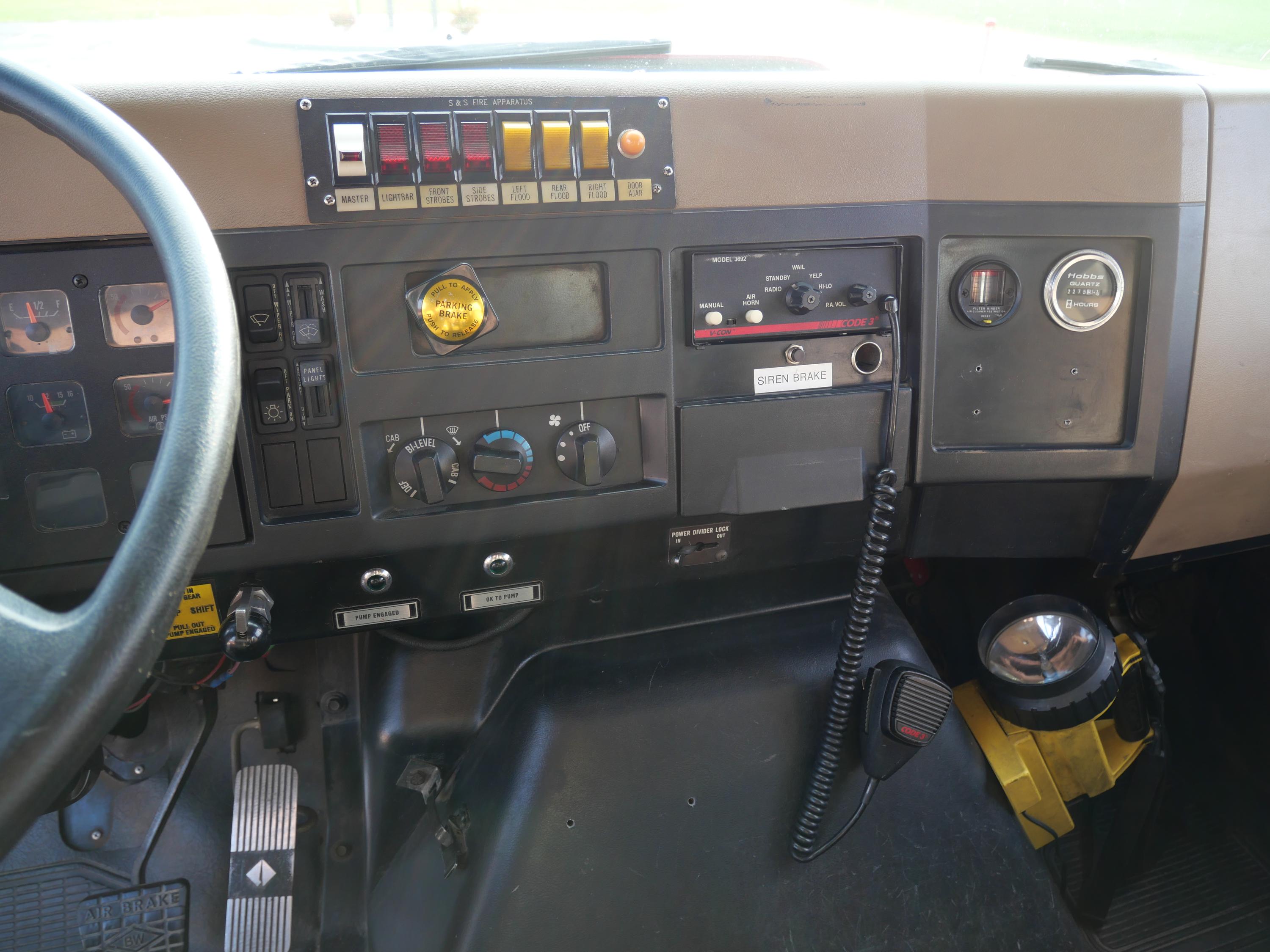 1991 International S&S Pumper/Tanker - image 10