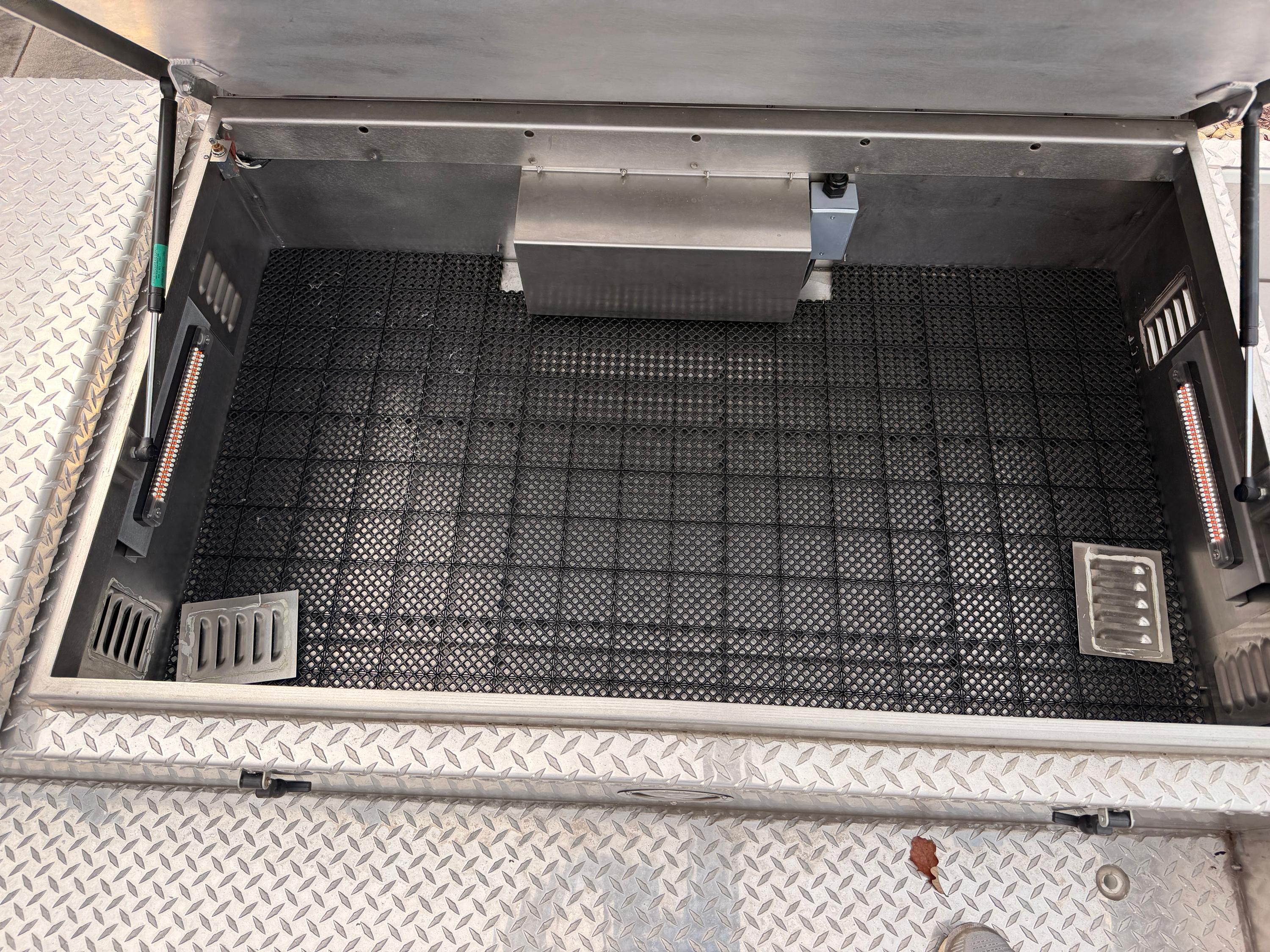 1974 RD Murray Mack Heavy Rescue - image 18