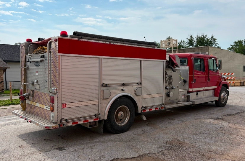 2000 E-One Freightliner Pumper — photo 6