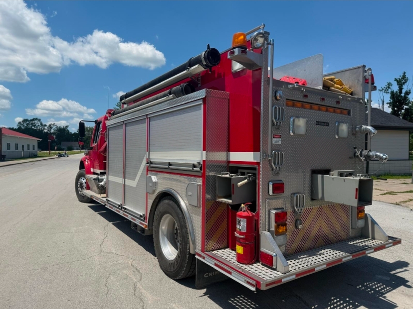 2007 Crimson Freightliner Pumper Tanker — photo 6