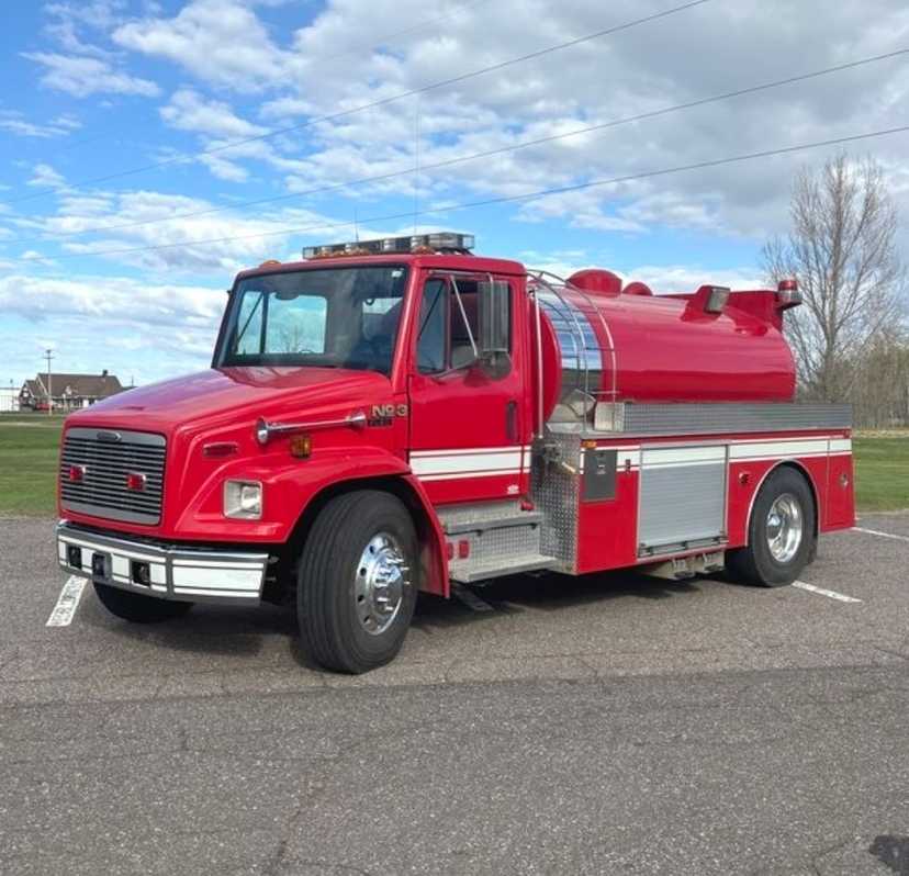 1999 Freightliner Tanker