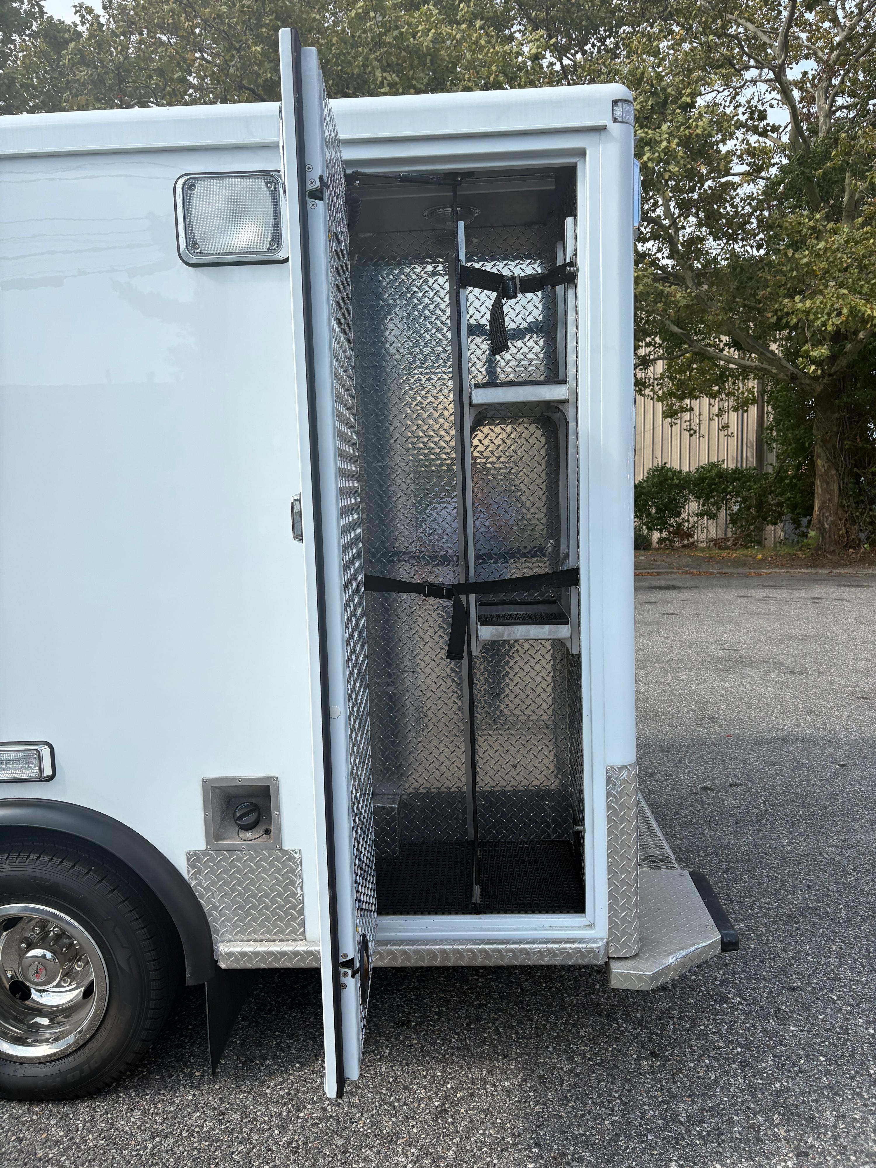 2024 AEV Ford Type III Ambulance - image 17