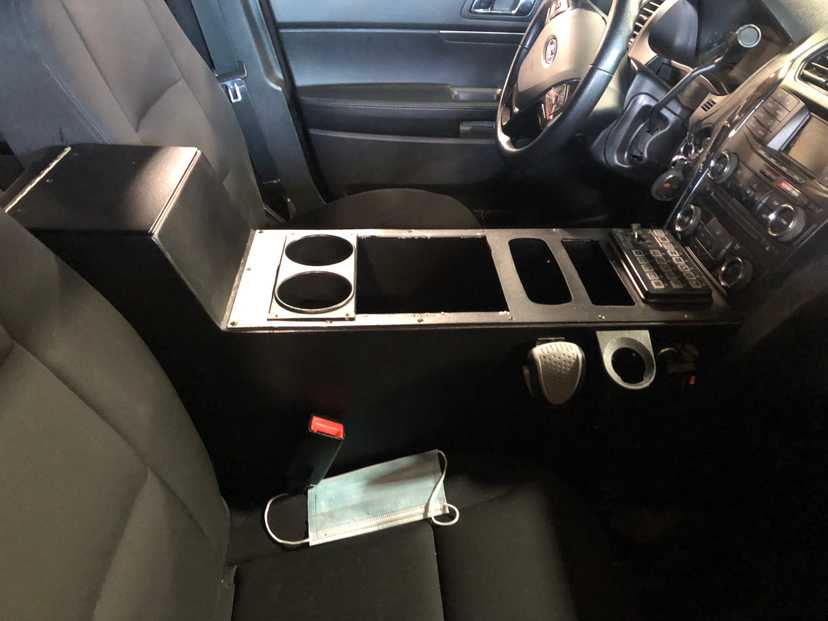 2017 Ford Explorer Police Utility Command Unit — photo 5