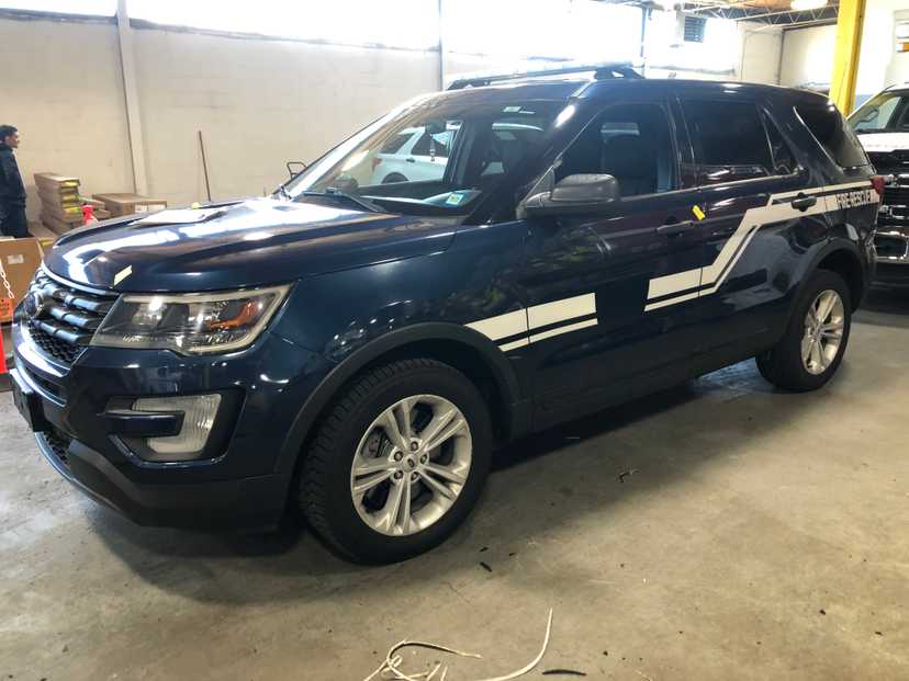 2017 Ford Explorer Police Utility Command Unit — photo 3