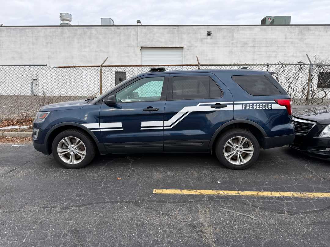 2017 Ford Explorer Police Utility Command Unit