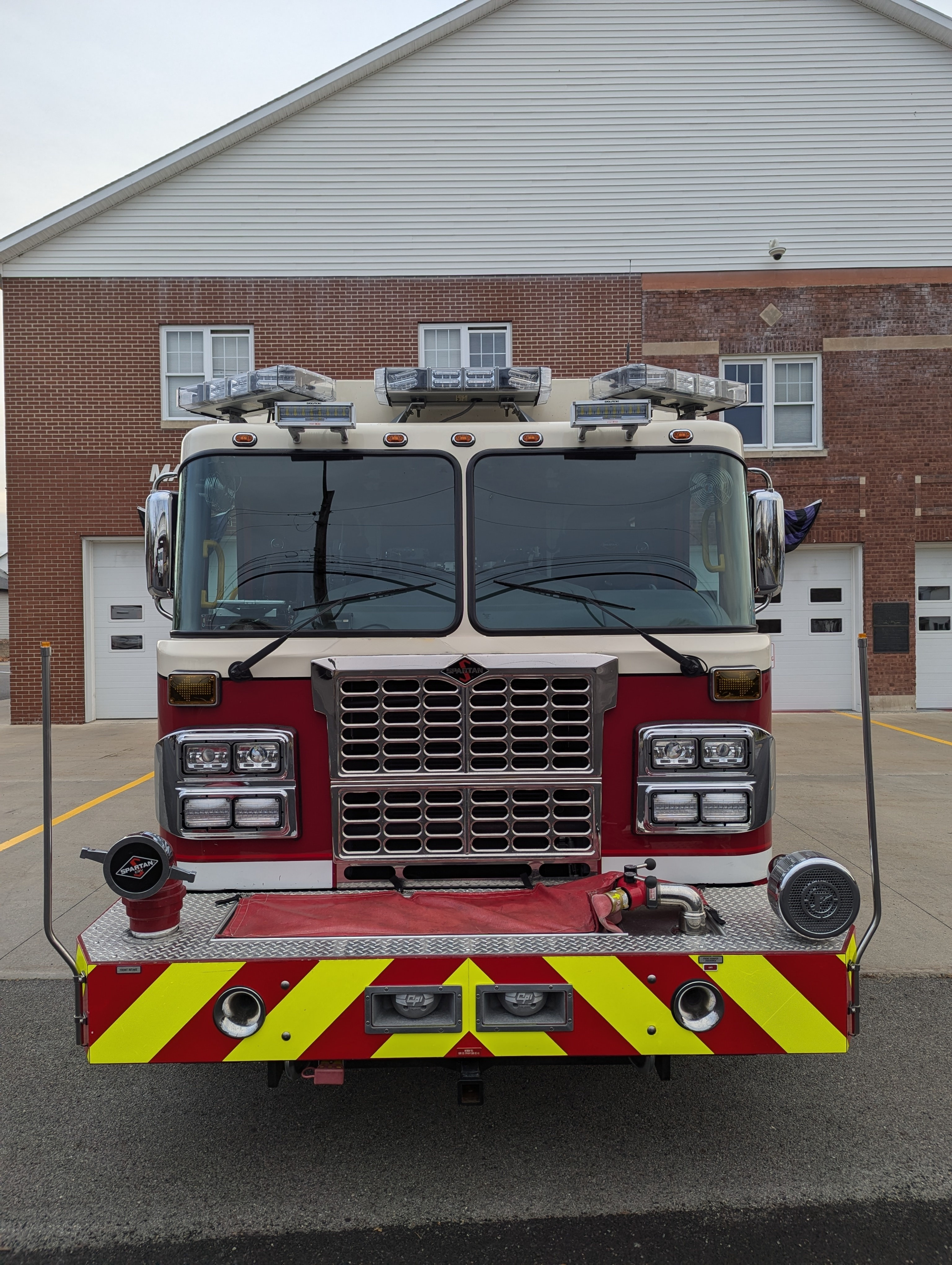 2012 Spartan ERV Star Series Pumper  - image 2