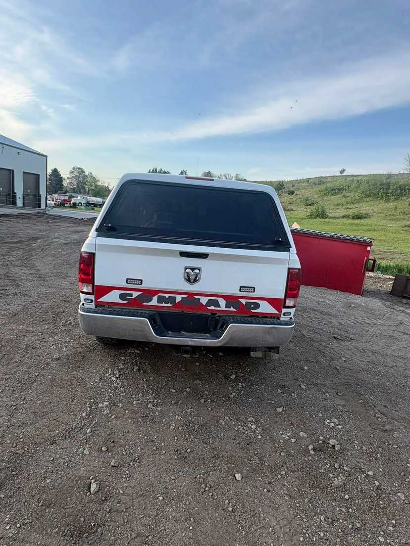 2013 Dodge 2500 4x4 Command Truck — photo 5