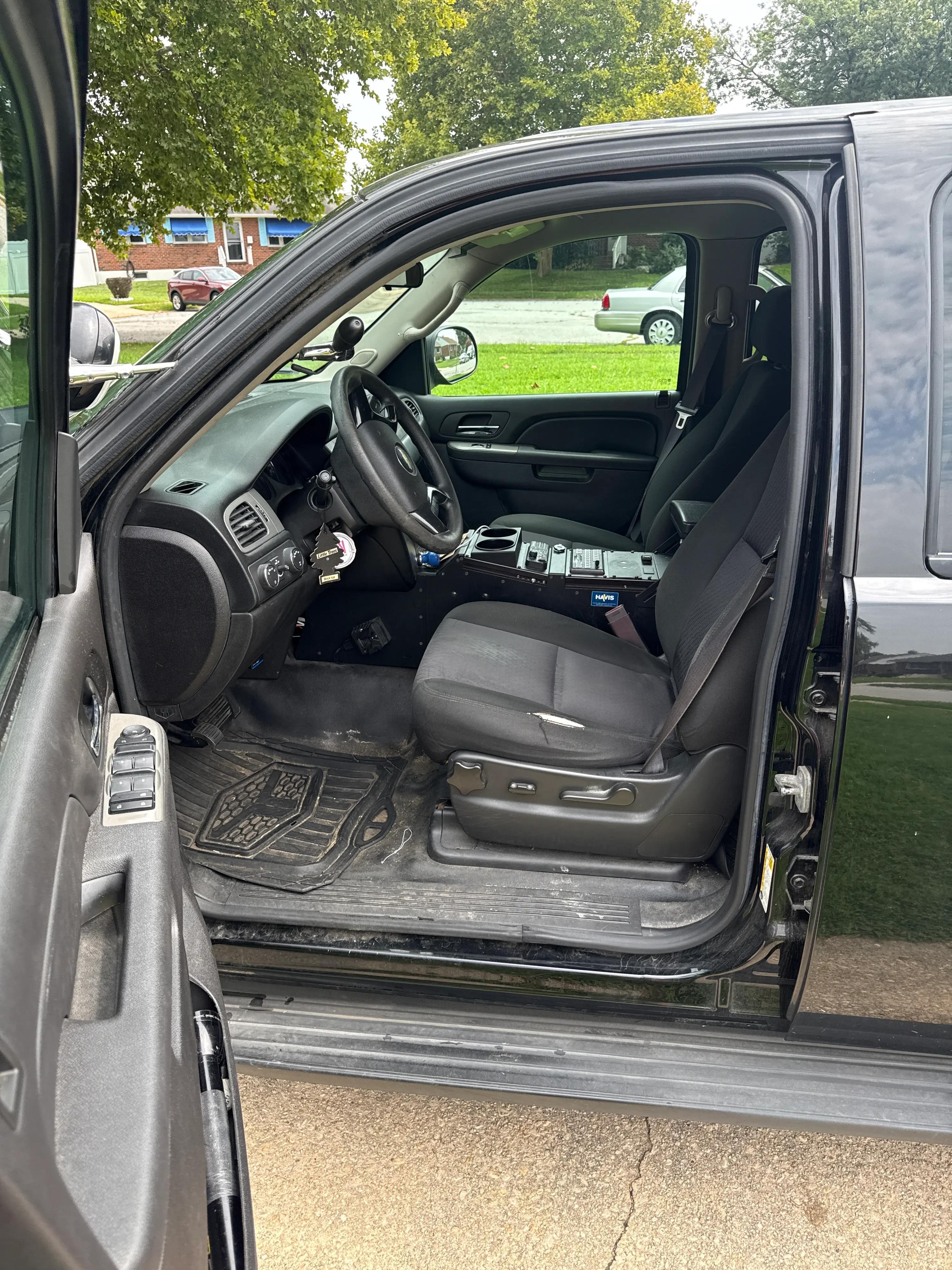 2014 Chevrolet Tahoe SSV 4x4 Command Unit - image 6