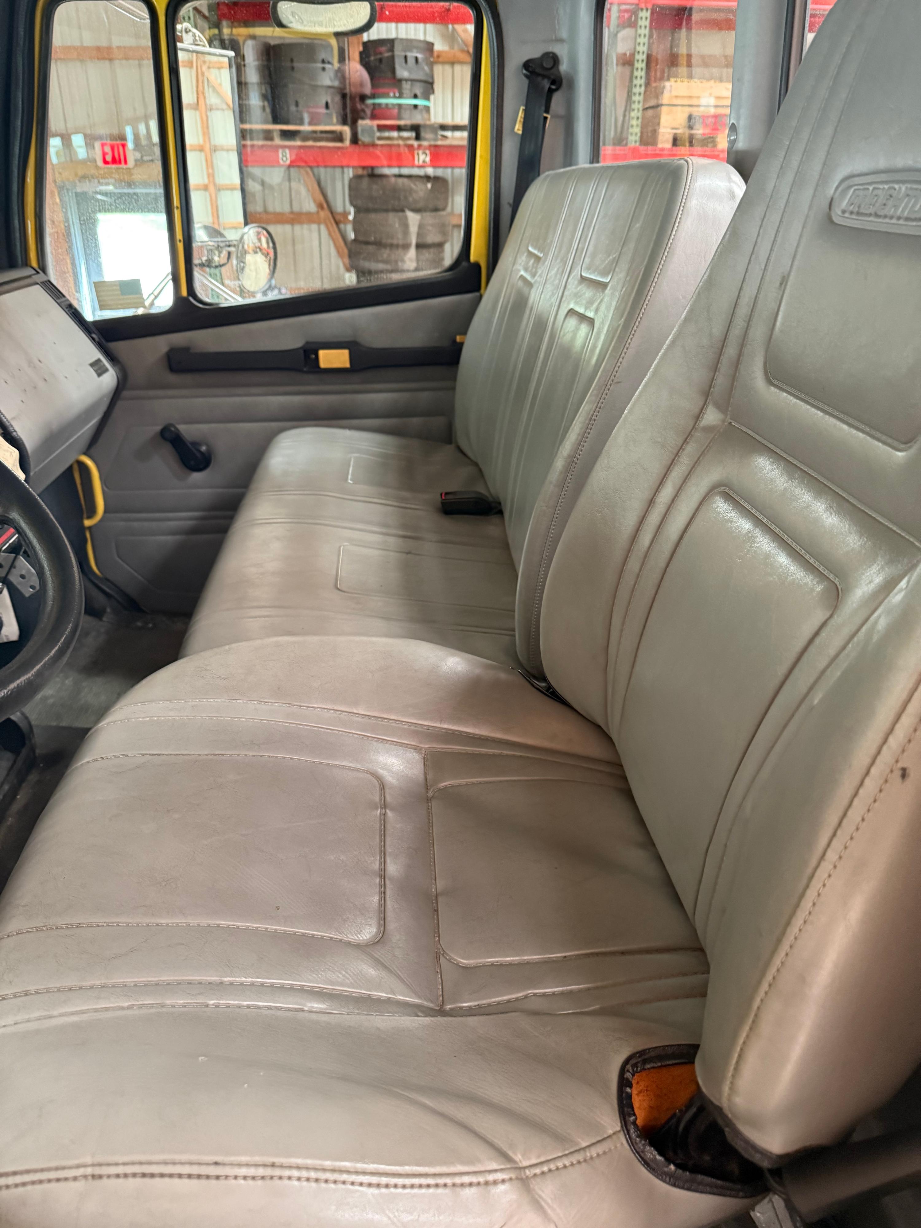 1996 RD Murray Freightliner Pumper - image 9