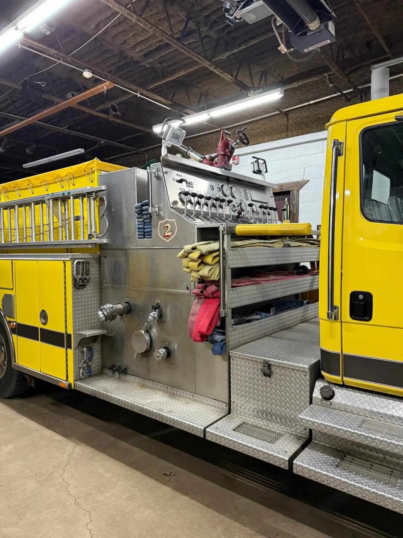 1996 RD Murray Freightliner Pumper - image 4