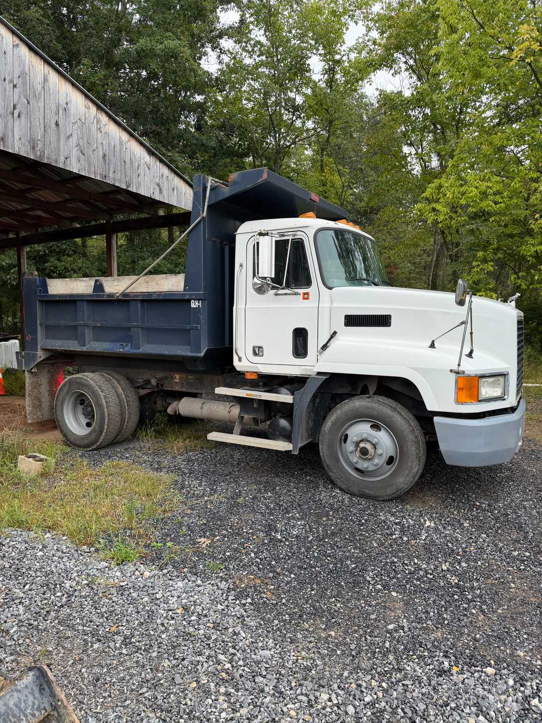 1992 Mack Dump Truck