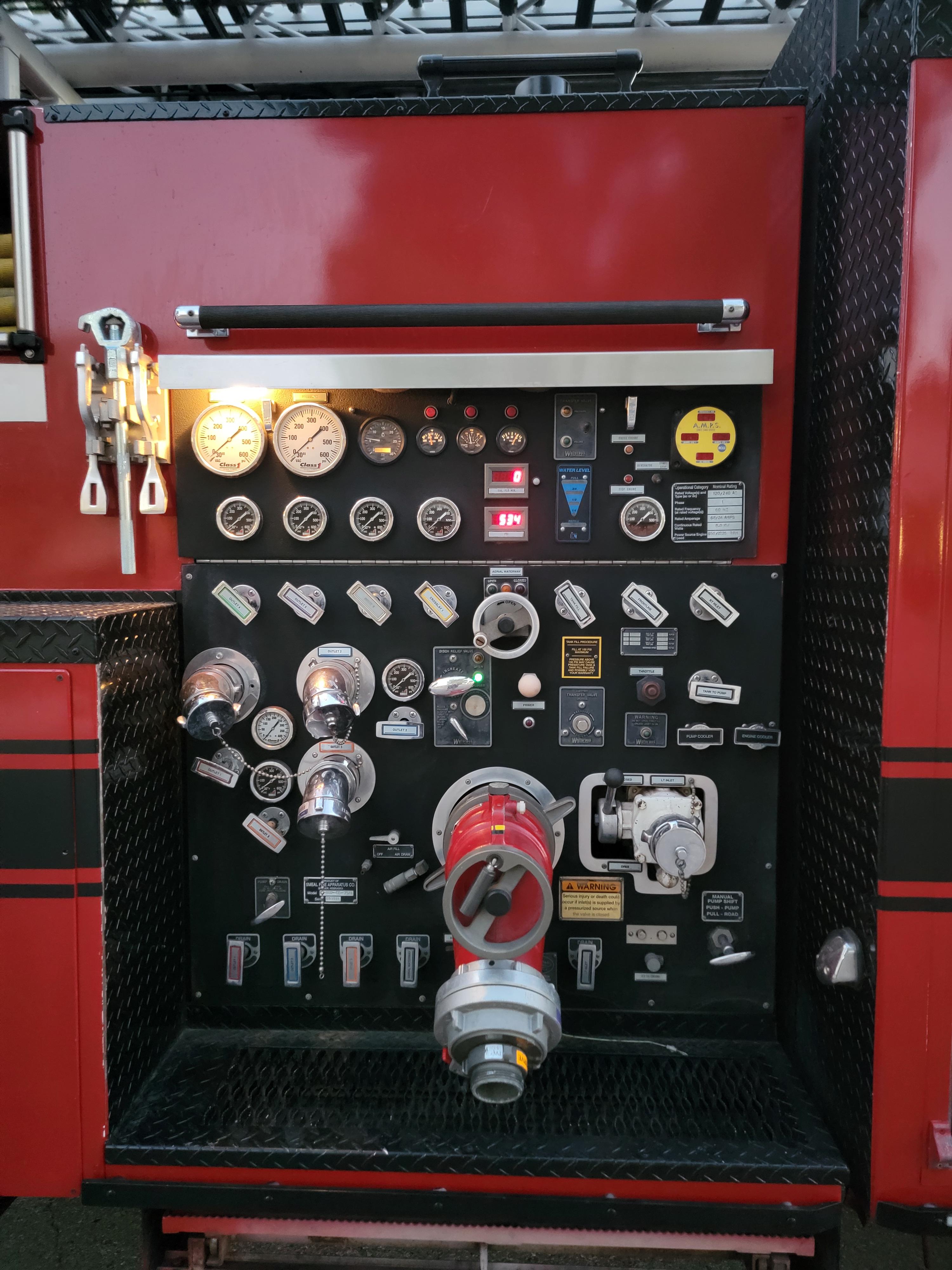 1998 Spartan Smeal 75' - image 17