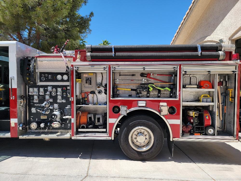 1998 Pierce Saber Pumper - image 15