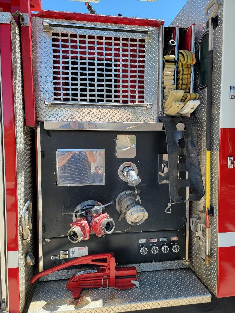 1998 Pierce Saber Pumper - image 21