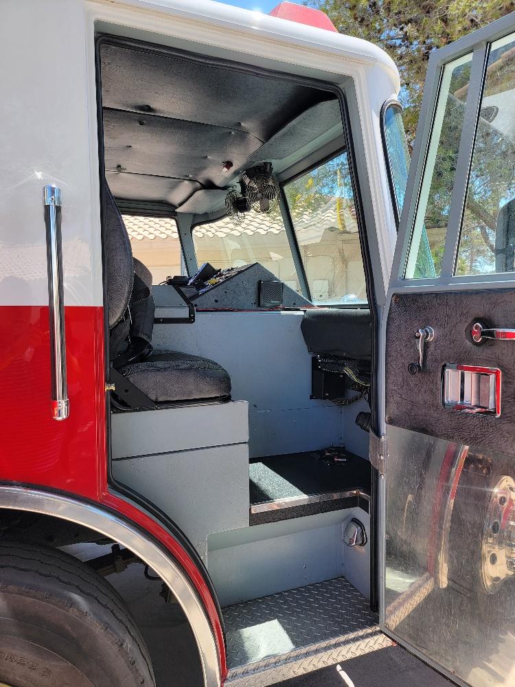 1998 Pierce Saber Pumper - image 24