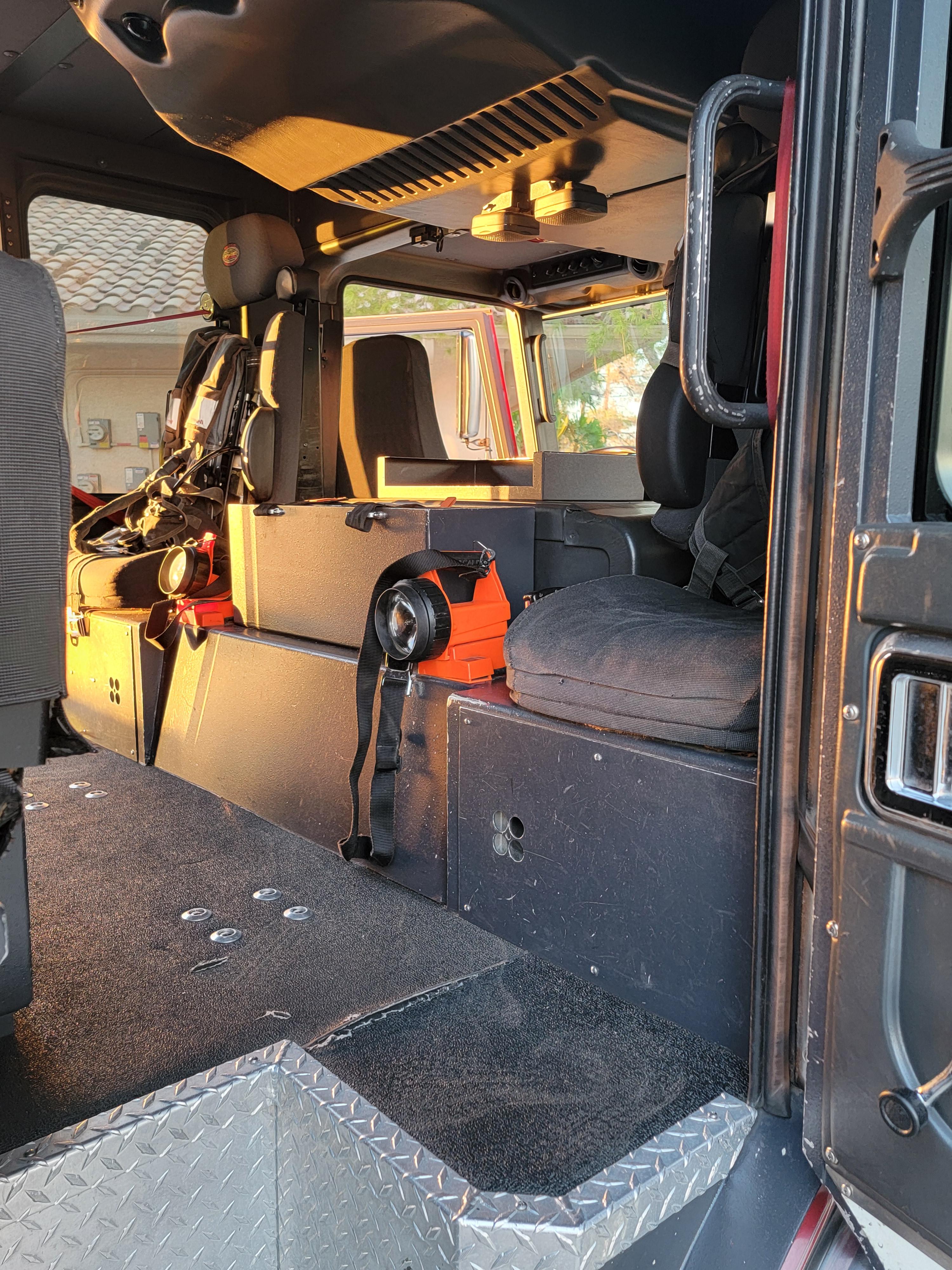 2008 KME Predator - image 16