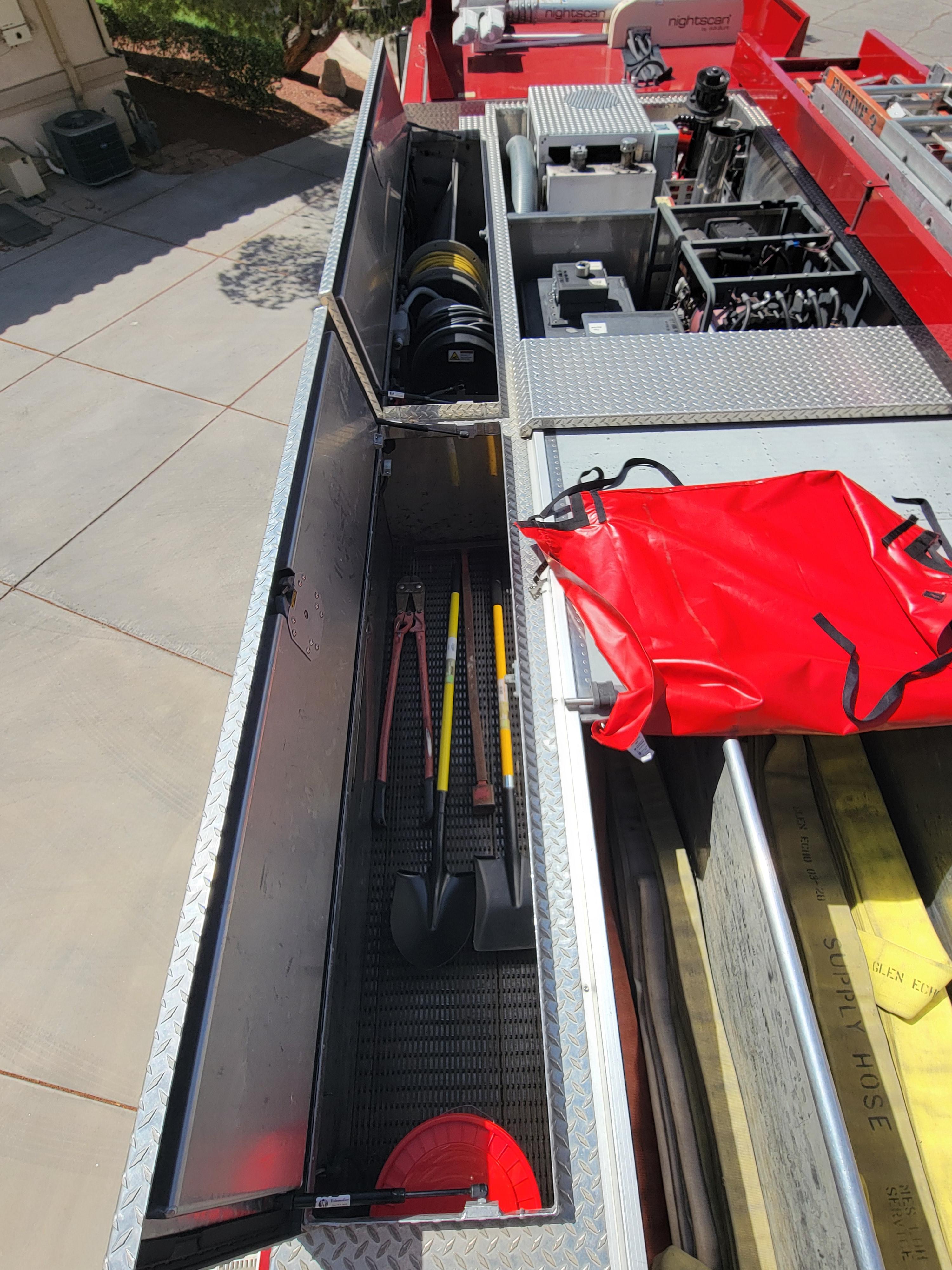 2010 Pierce Velocity Rescue Pumper - image 9