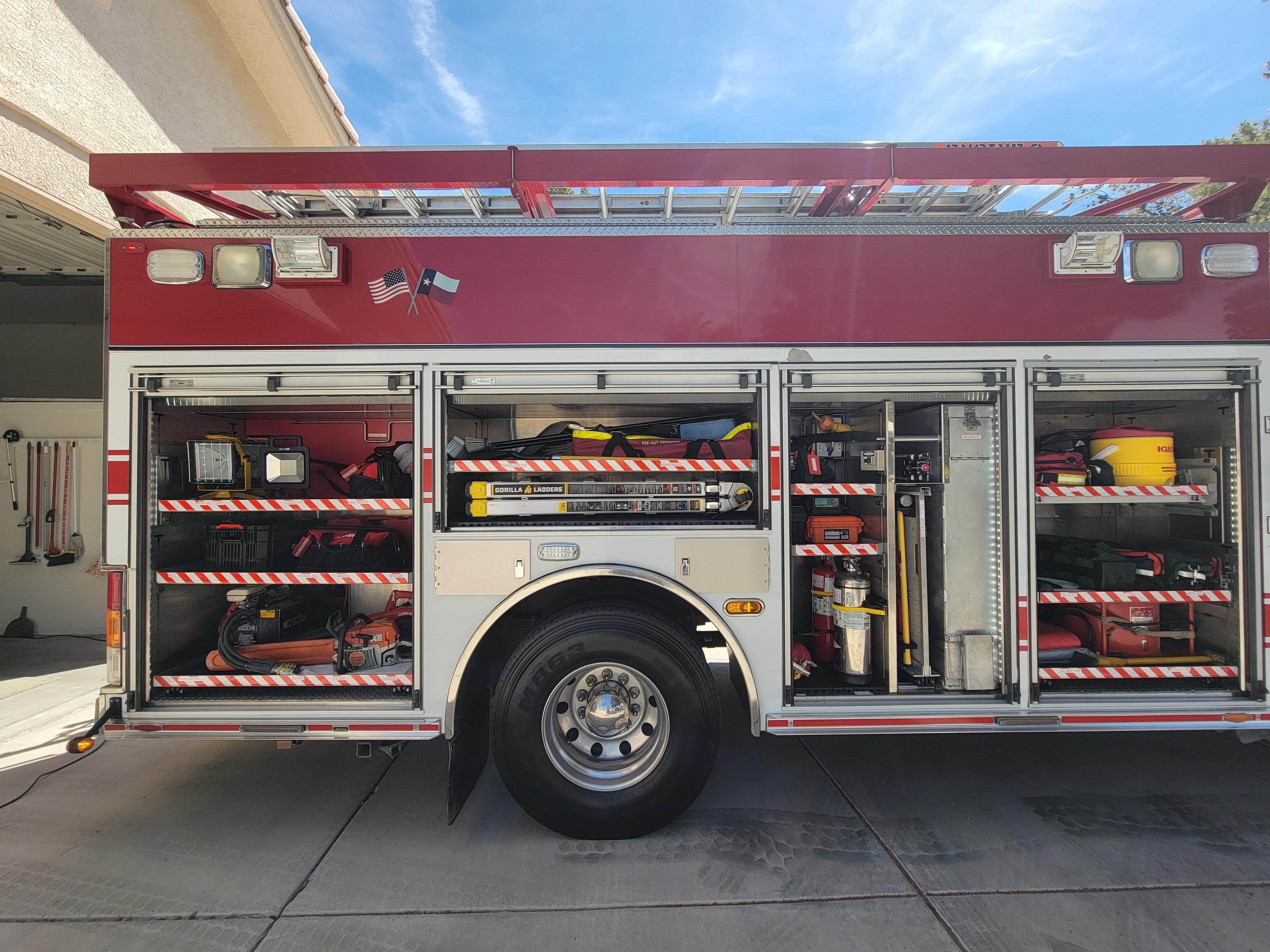 2010 Pierce Velocity Rescue Pumper - image 44
