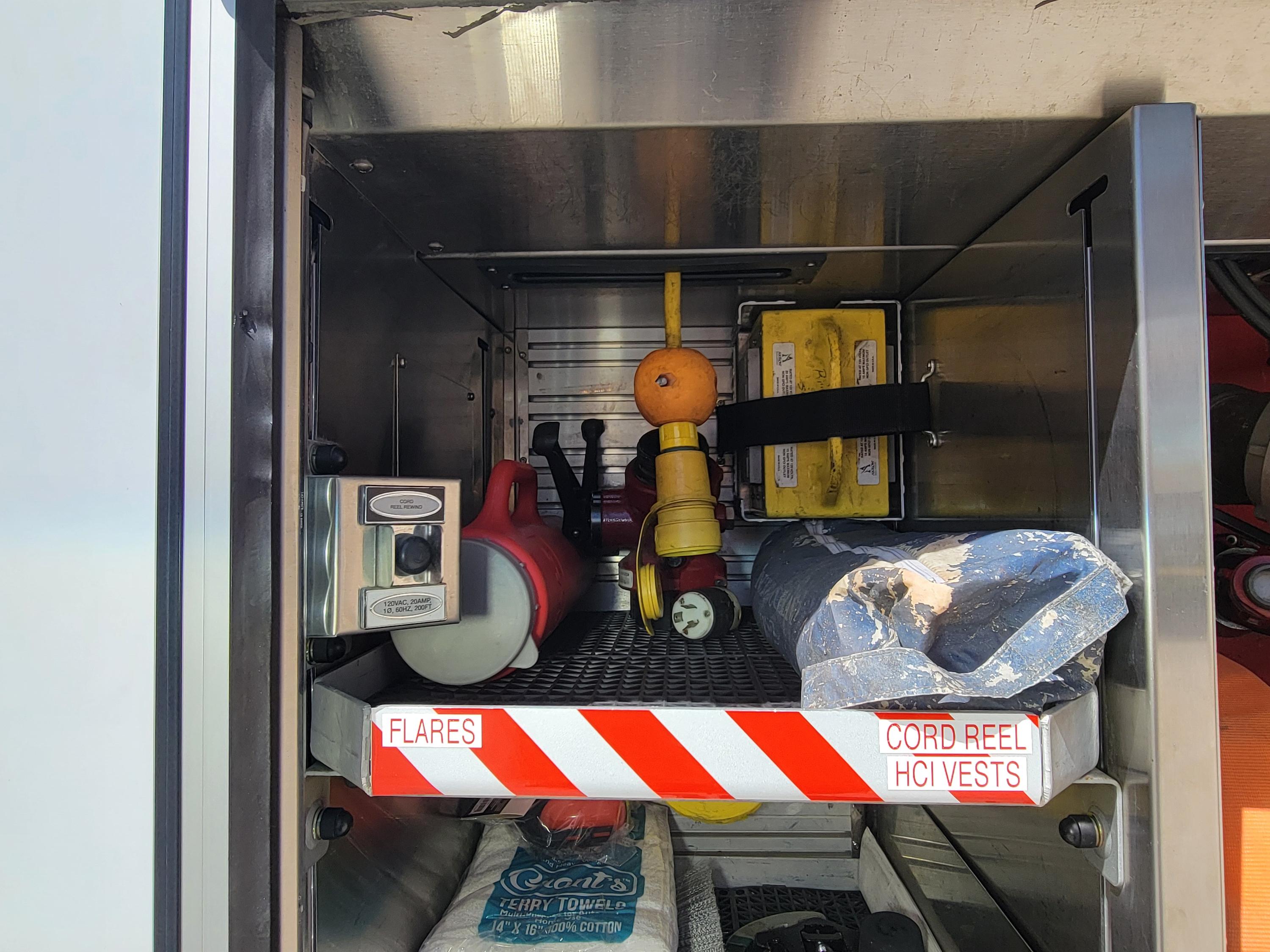 2010 Pierce Velocity Rescue Pumper - image 20