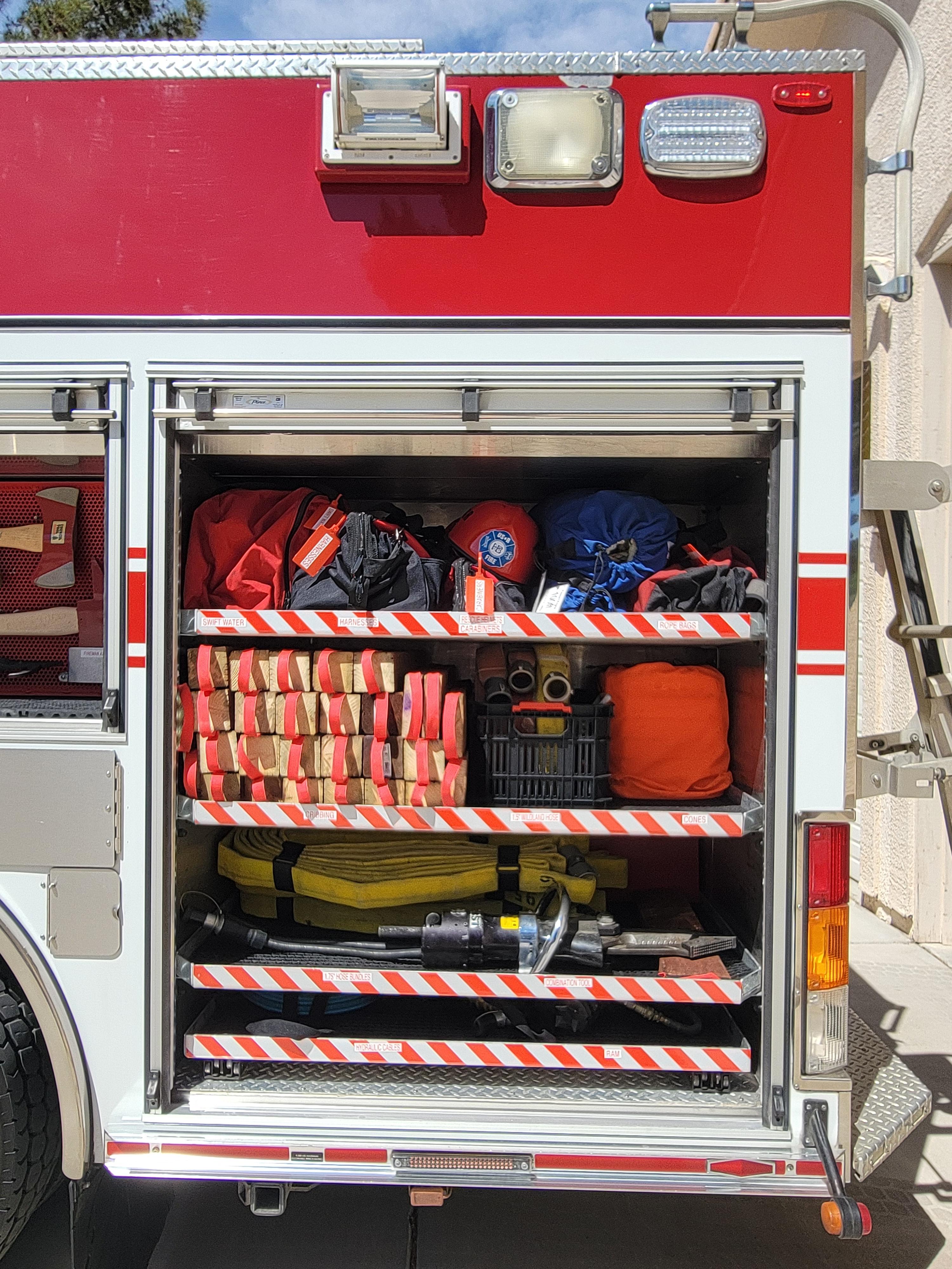 2010 Pierce Velocity Rescue Pumper - image 26