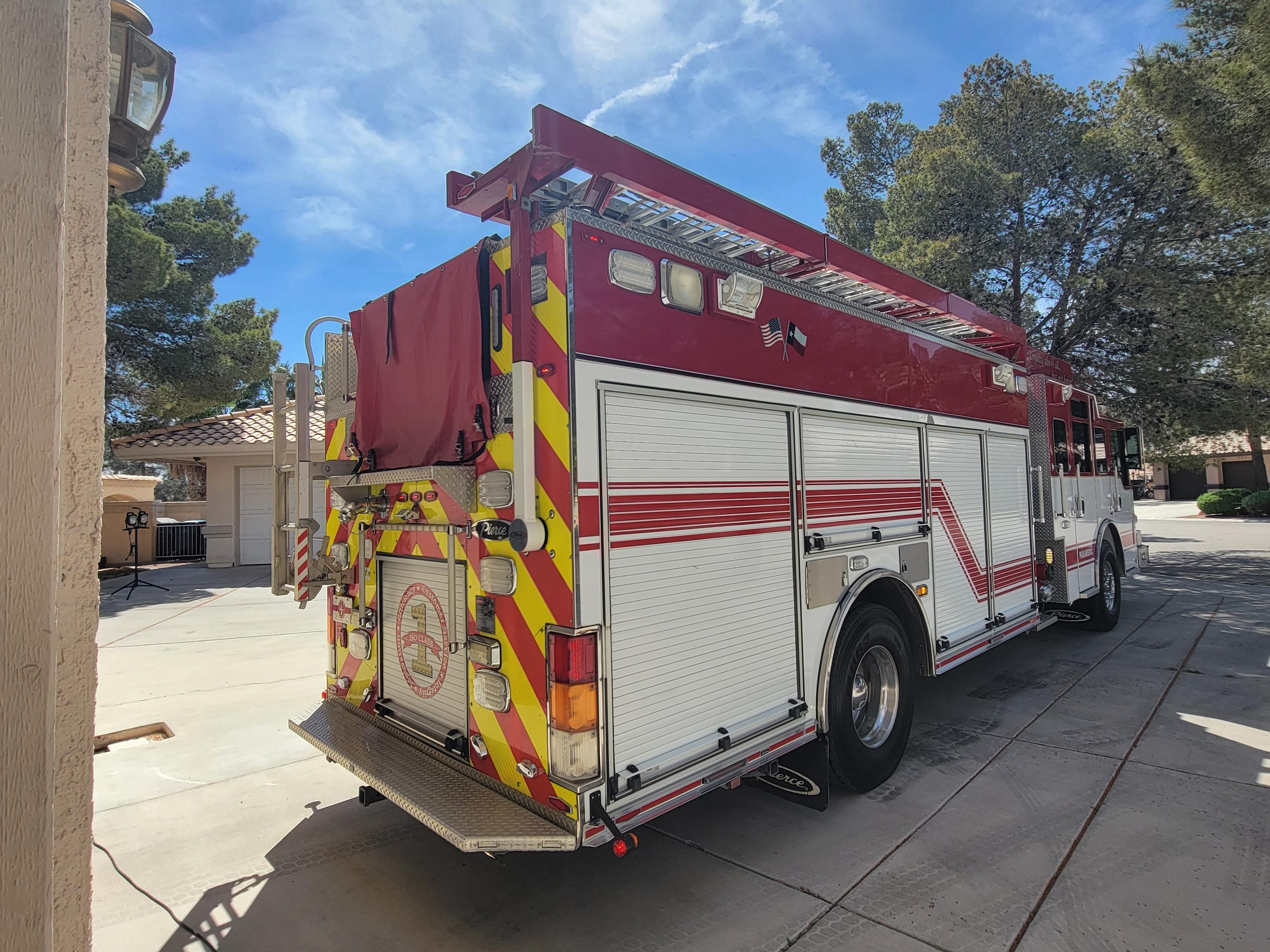 2010 Pierce Velocity Rescue Pumper - image 80